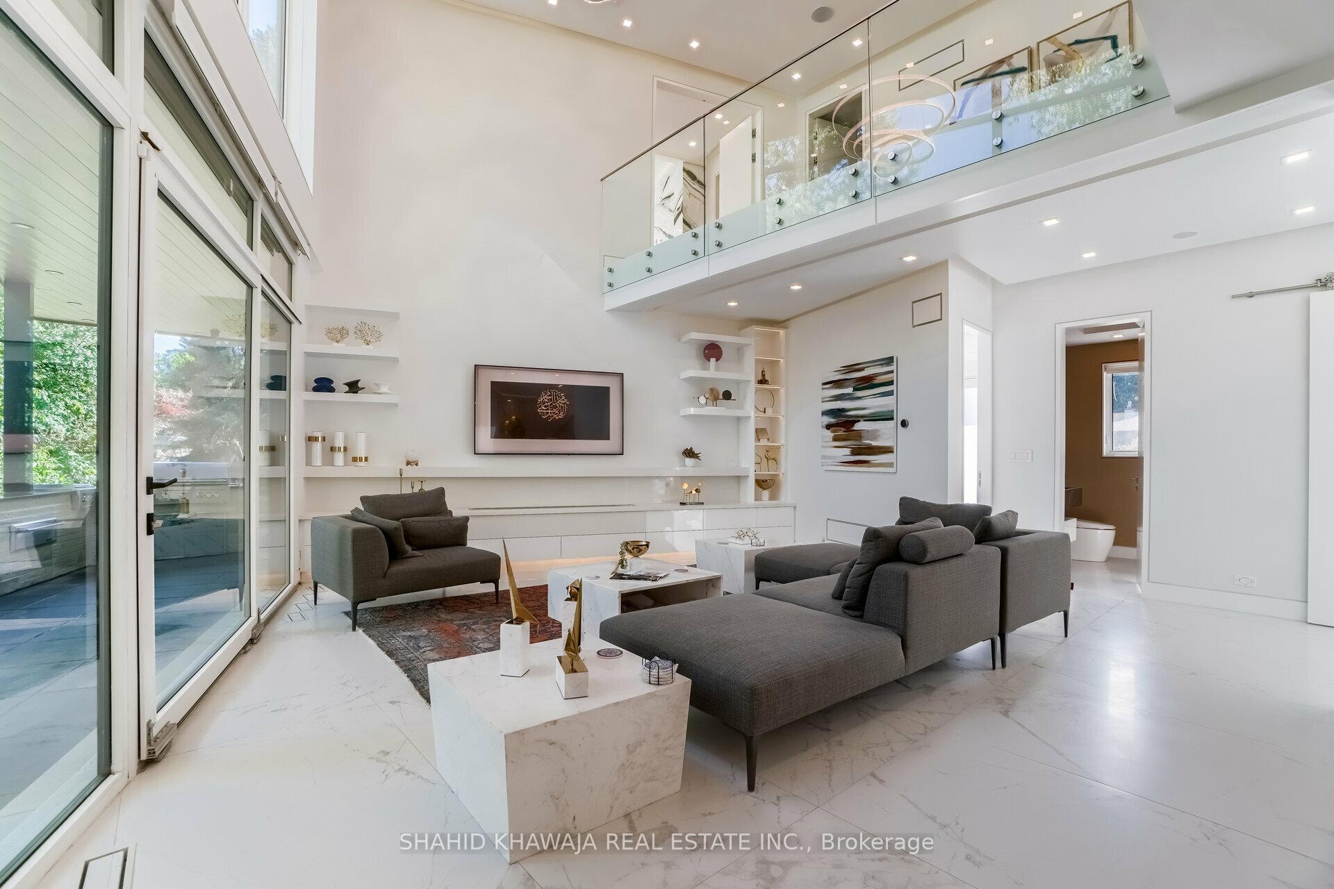 Photo 11 of 560 Shenandoah Drive, Mississauga, Lorne Park — HOMEH