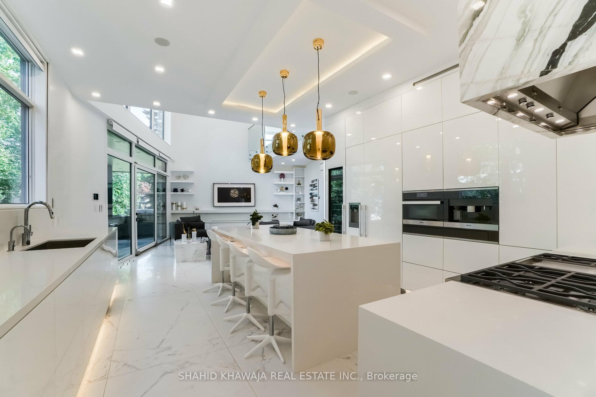 Photo 14 of 560 Shenandoah Drive, Mississauga, Lorne Park — HOMEH