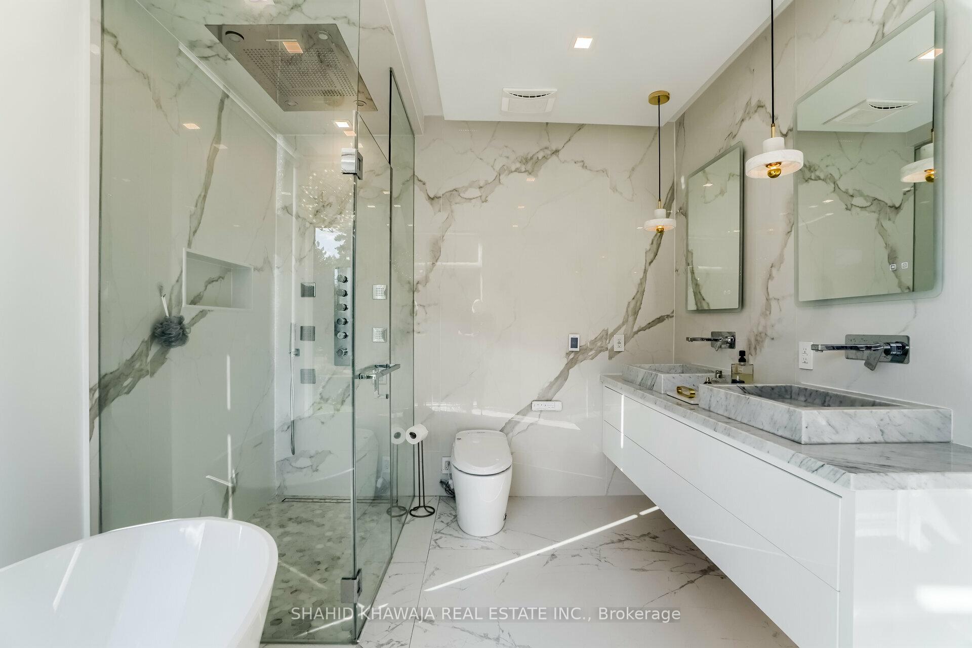 Photo 23 of 560 Shenandoah Drive, Mississauga, Lorne Park — HOMEH
