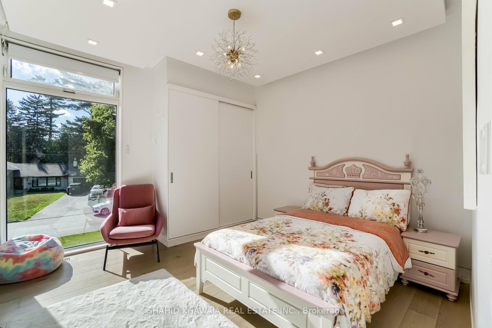 Photo 25 of 560 Shenandoah Drive, Mississauga, Lorne Park — HOMEH