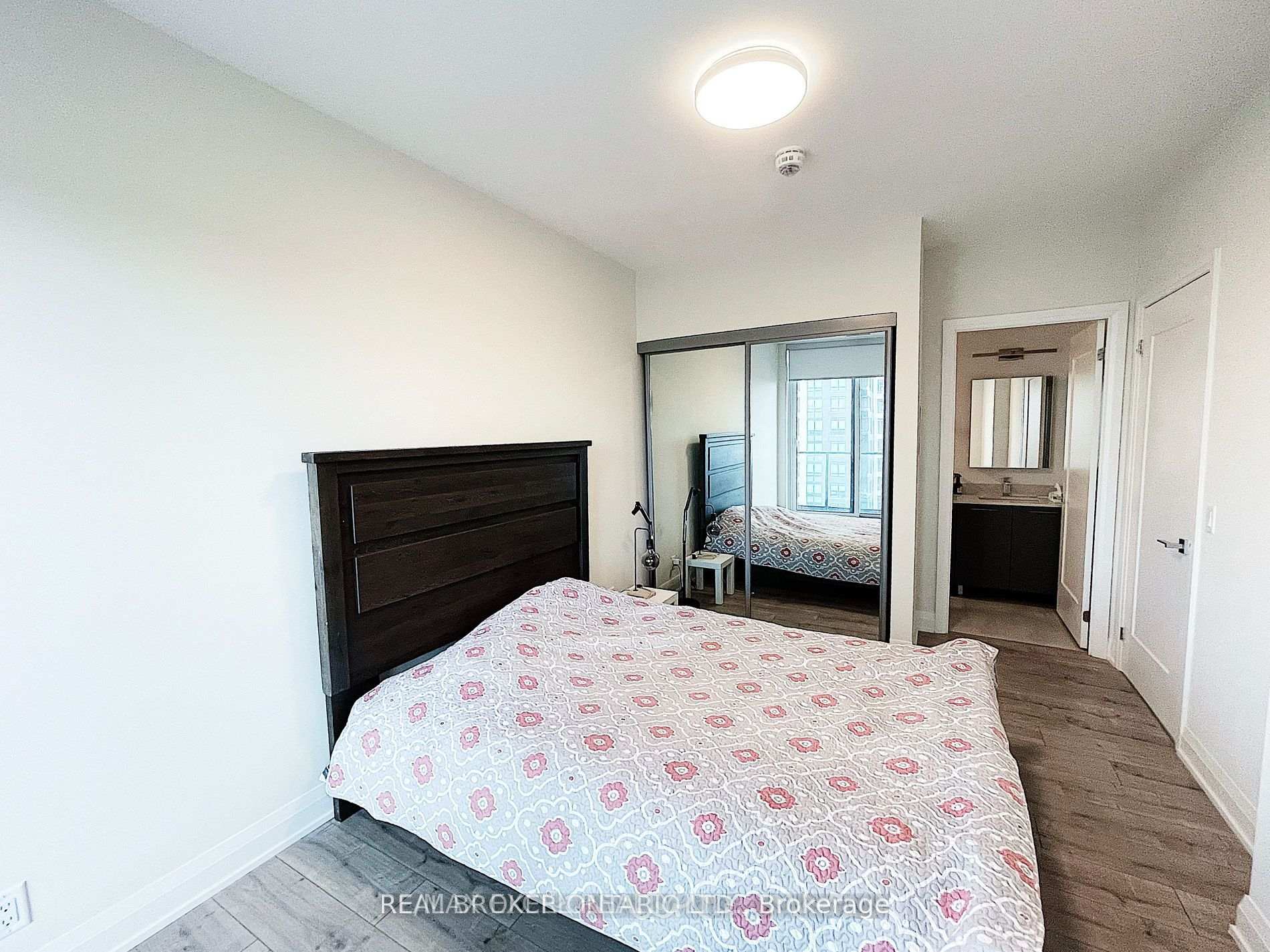 Photo 9 of Unit 2209, 18 Water Walk Drive, Markham, Unionville — HOMEH