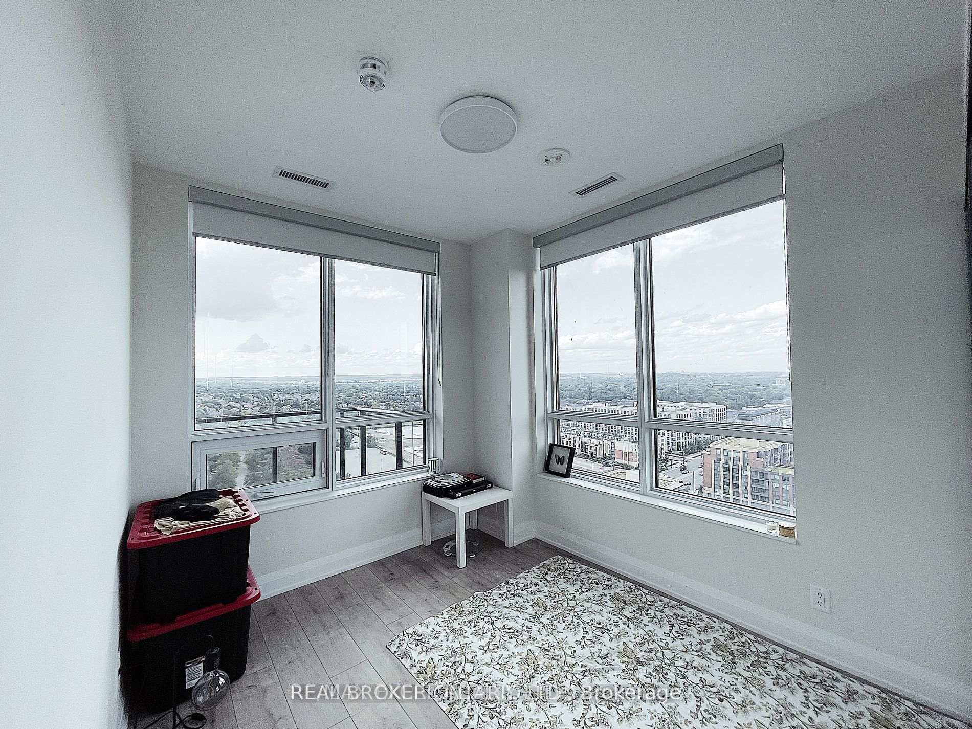 Photo 13 of Unit 2209, 18 Water Walk Drive, Markham, Unionville — HOMEH
