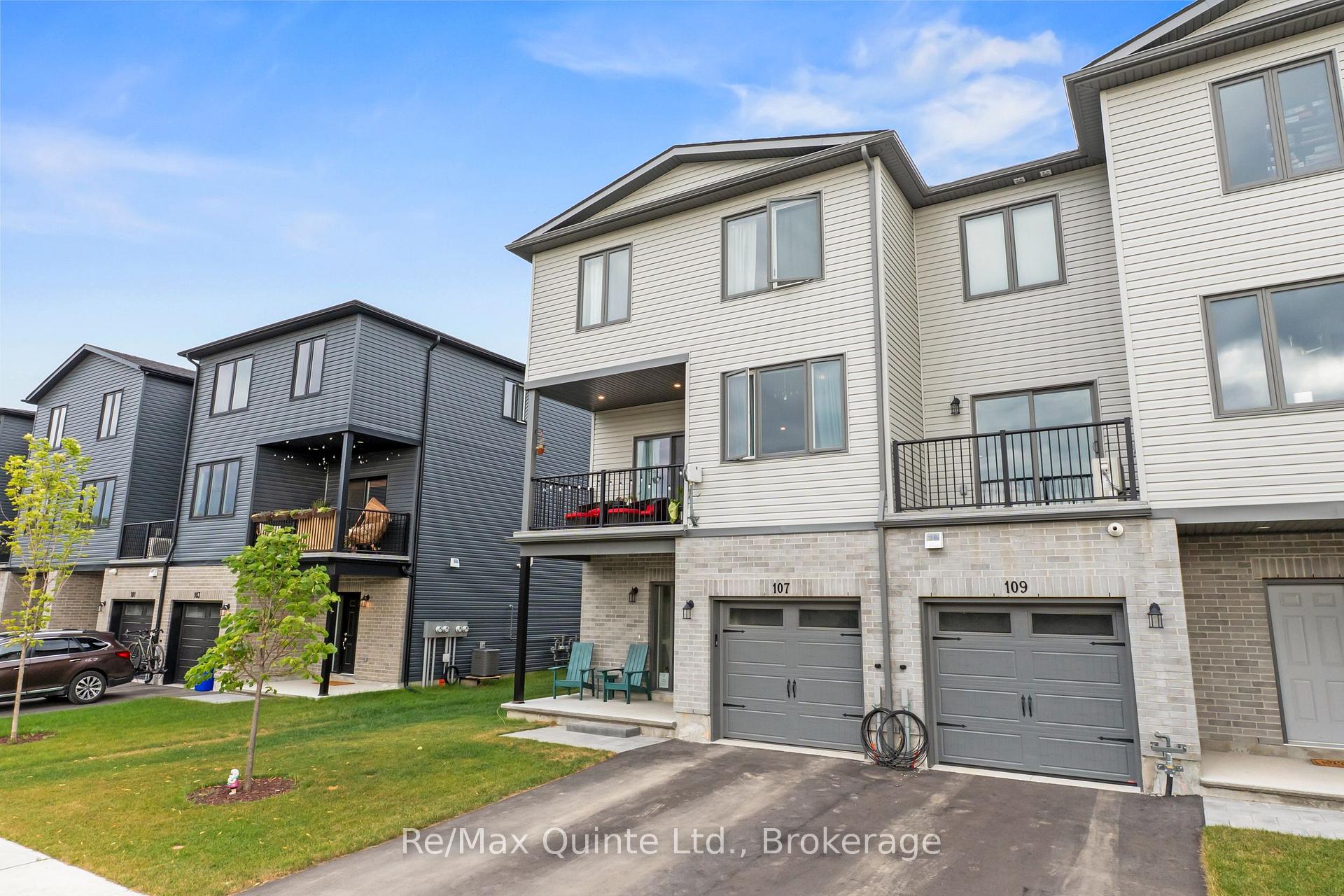 Photo 3 of 107 Buchanan Avenue, Prince Edward County, Picton Ward — HOMEH
