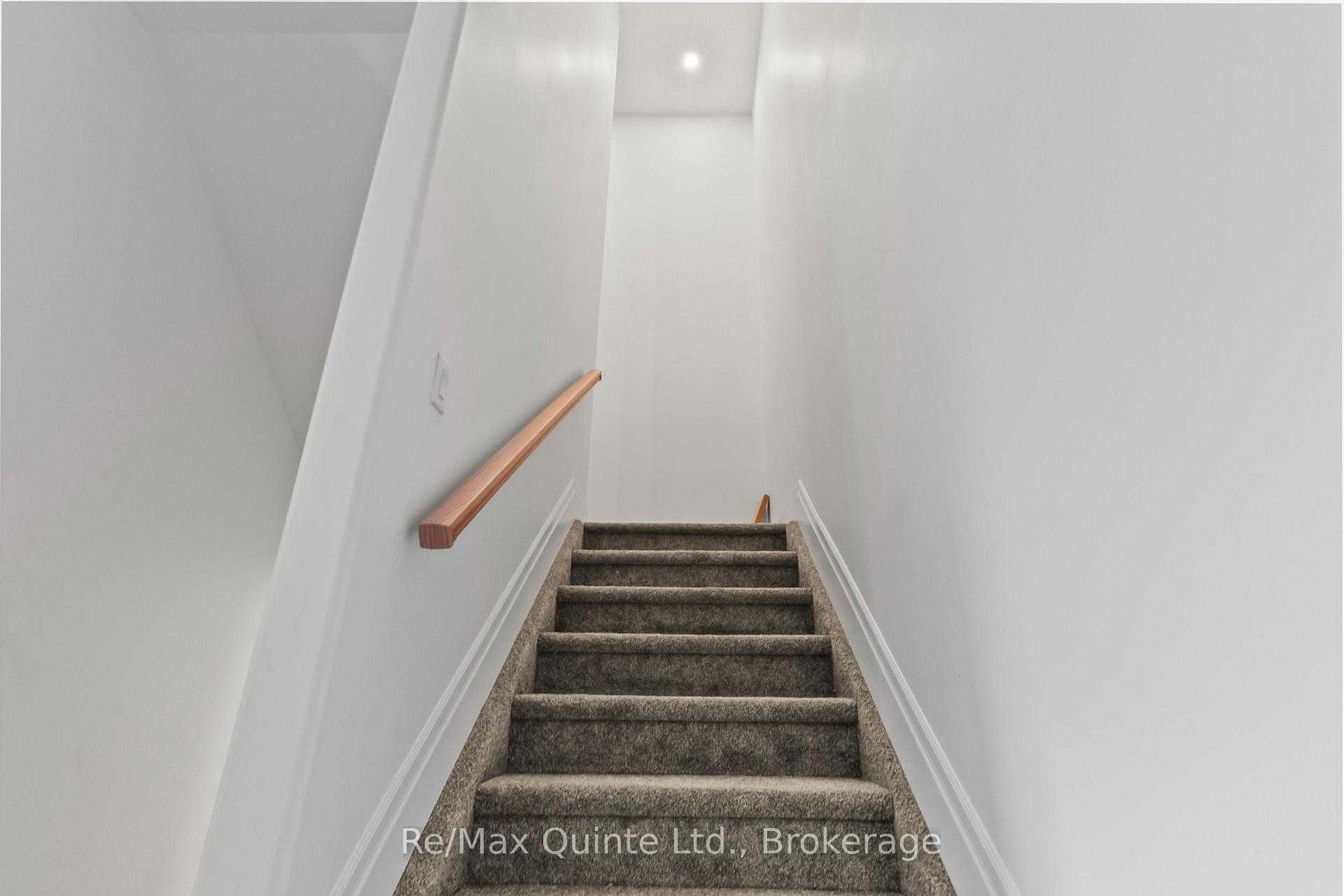 Photo 21 of 107 Buchanan Avenue, Prince Edward County, Picton Ward — HOMEH