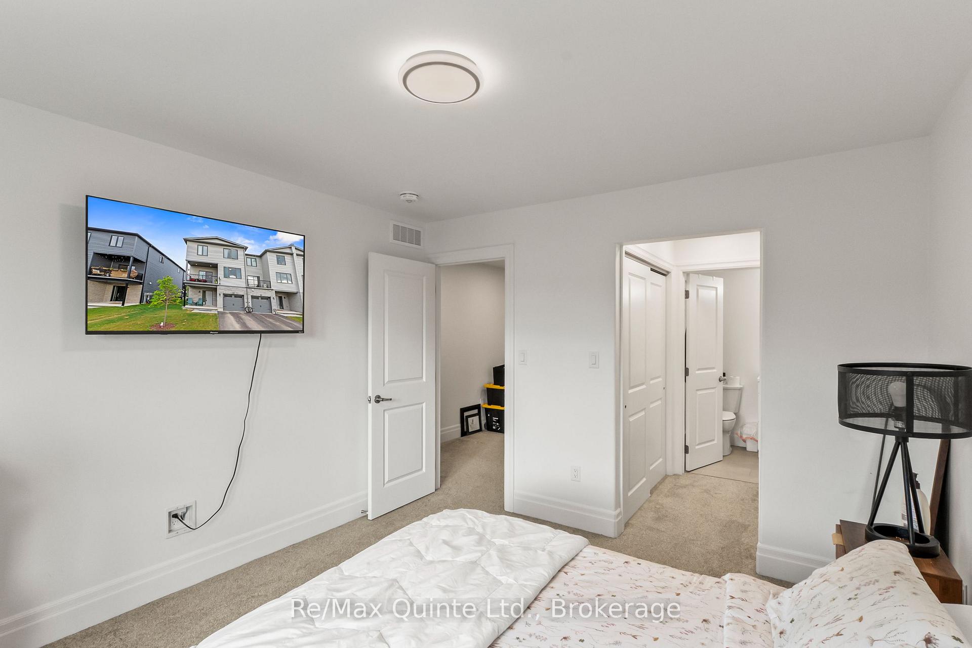 Photo 25 of 107 Buchanan Avenue, Prince Edward County, Picton Ward — HOMEH