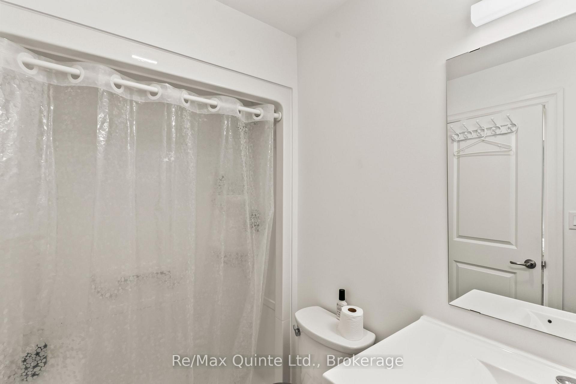 Photo 27 of 107 Buchanan Avenue, Prince Edward County, Picton Ward — HOMEH