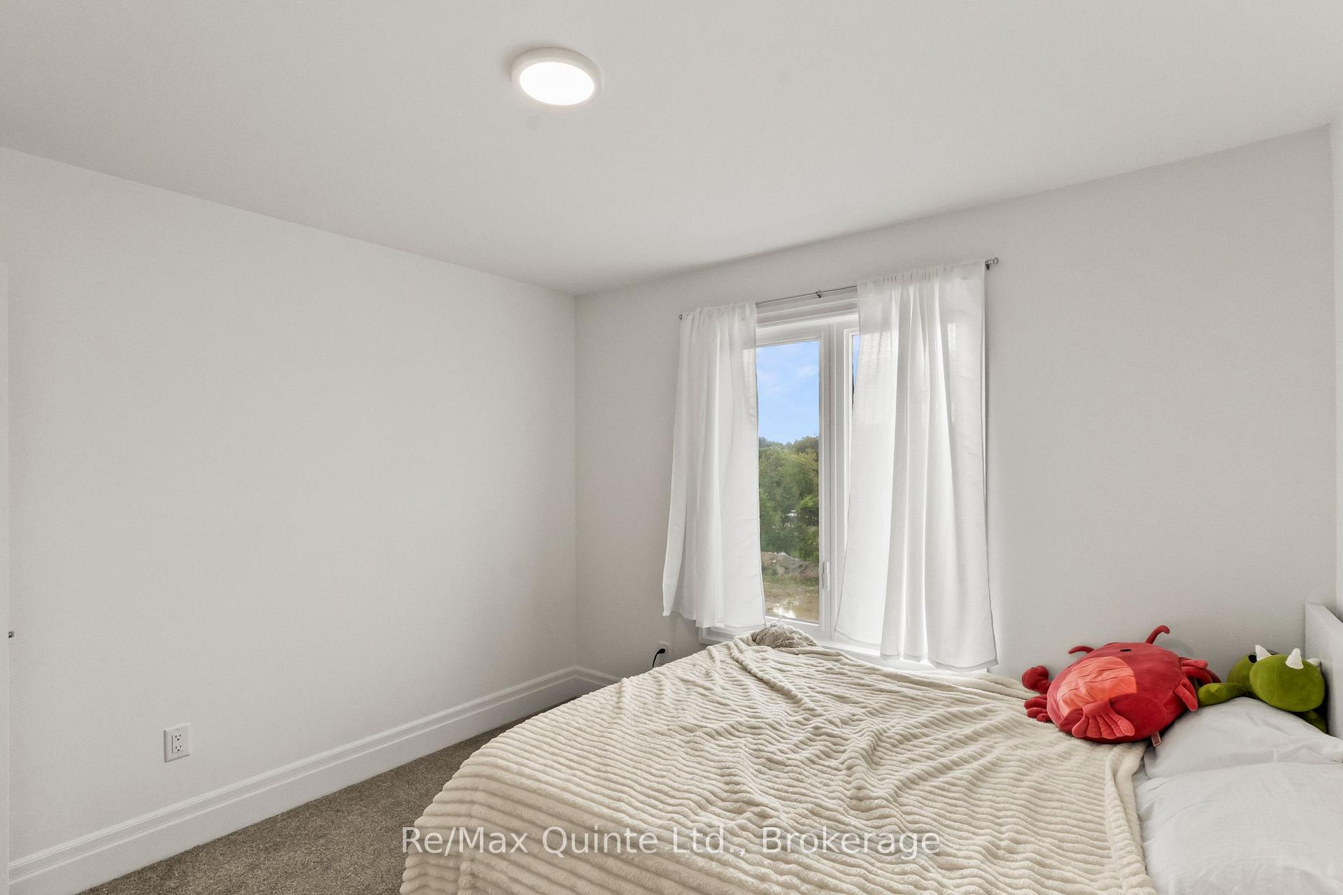 Photo 29 of 107 Buchanan Avenue, Prince Edward County, Picton Ward — HOMEH