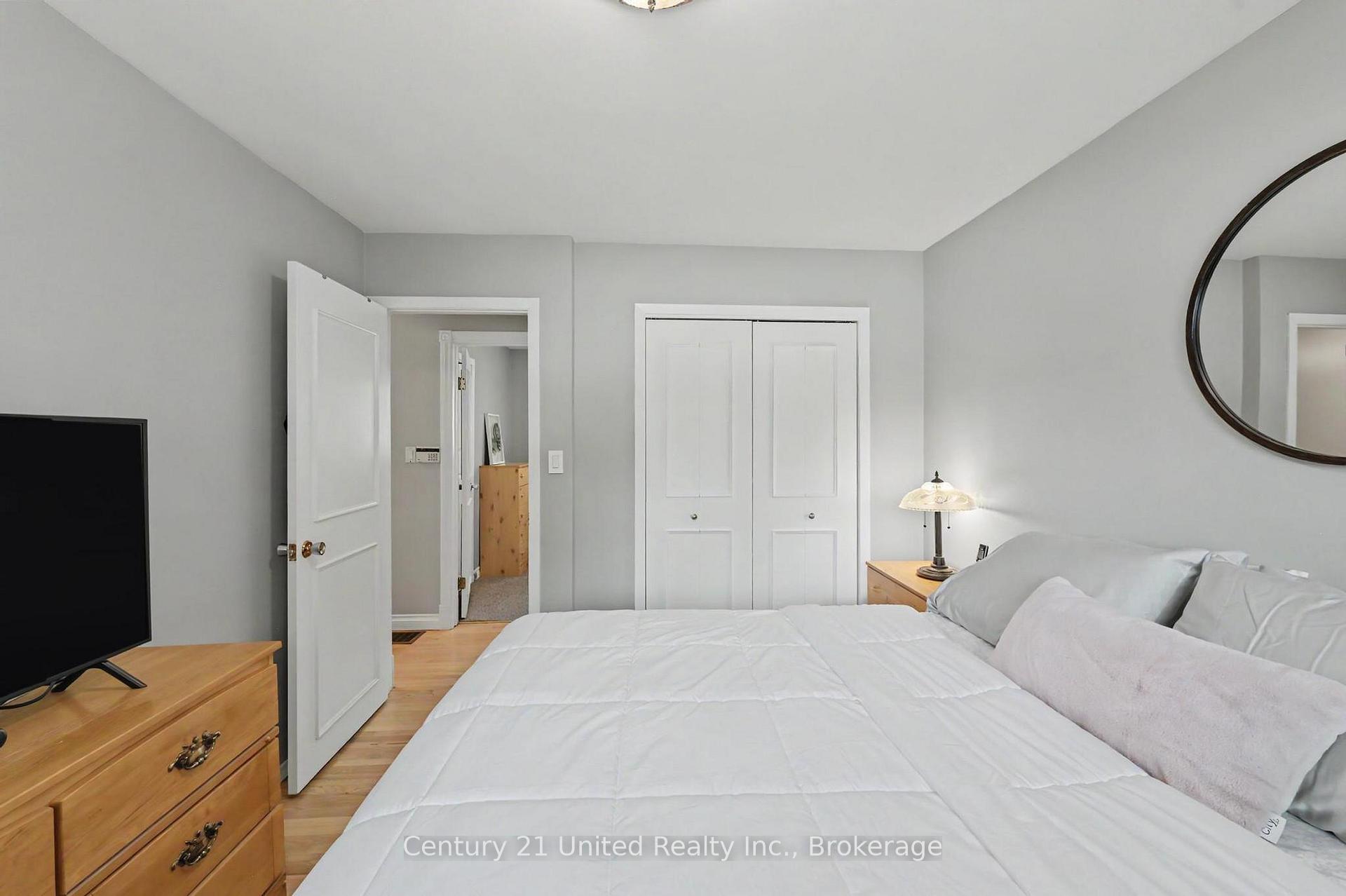 Photo 12 of 815 Stewart Drive, Peterborough, Ashburnham Ward 4 — HOMEH