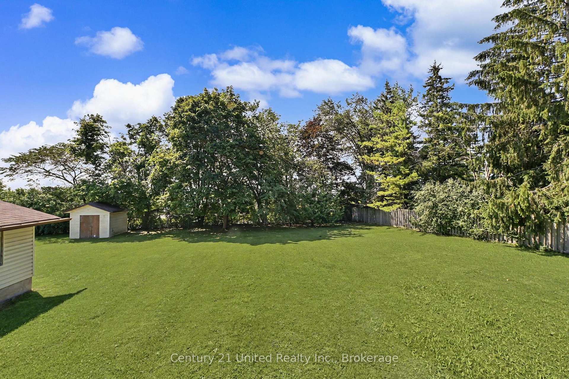 Photo 22 of 815 Stewart Drive, Peterborough, Ashburnham Ward 4 — HOMEH