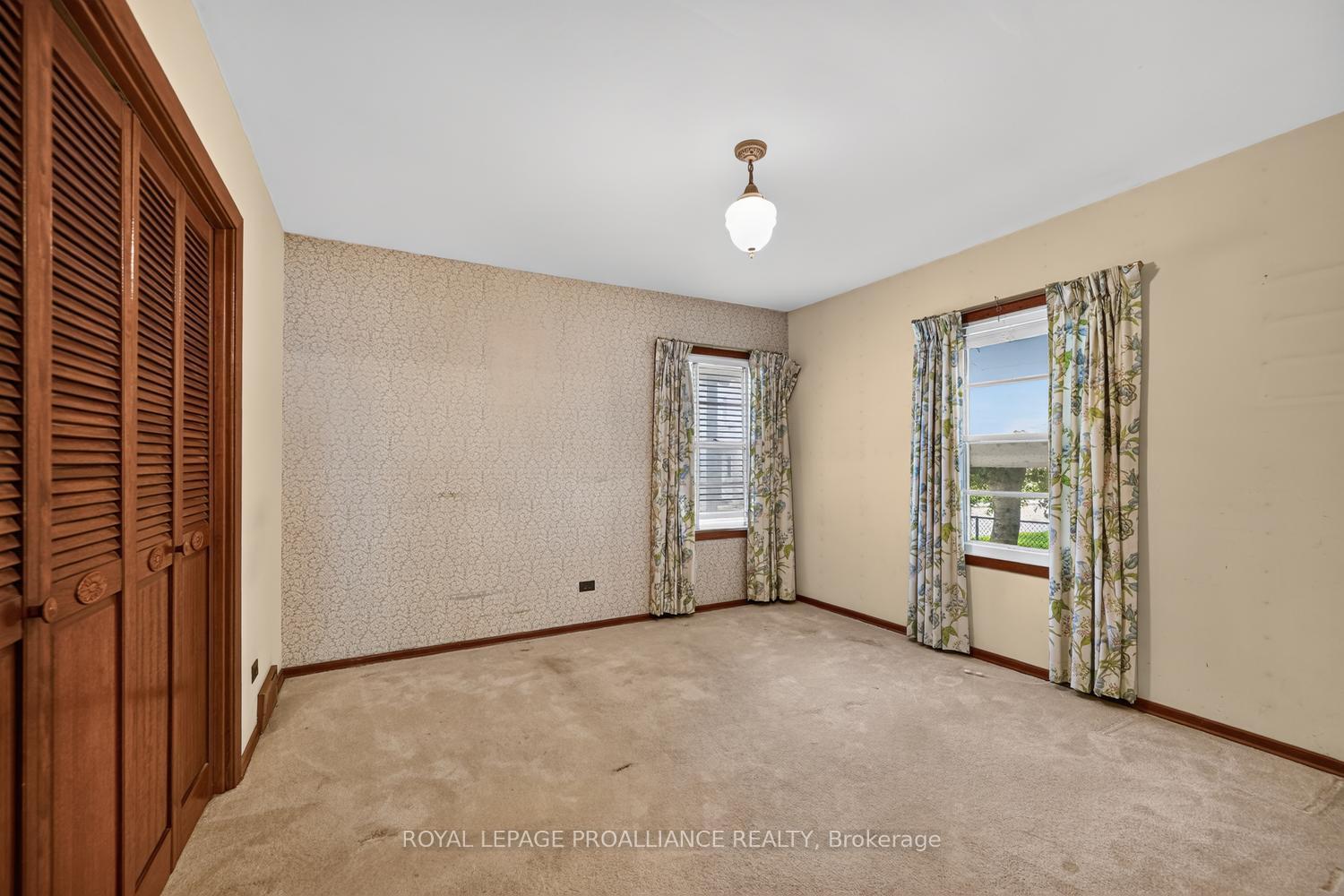 Photo 26 of 390 James Street W, Prescott, Prescott — HOMEH
