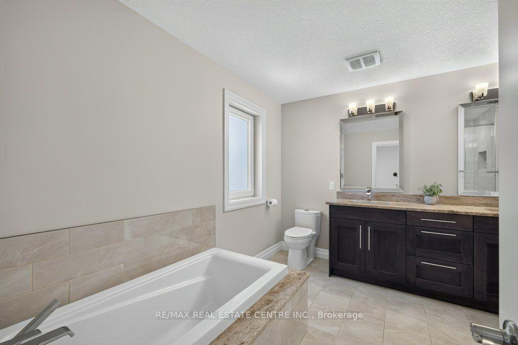 Photo 27 of 236 Neilson Avenue, Waterloo, Downtown Waterloo — HOMEH