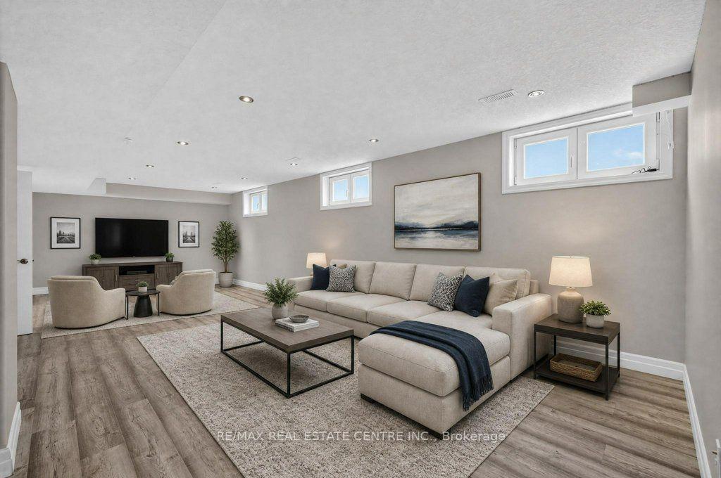 Photo 38 of 236 Neilson Avenue, Waterloo, Downtown Waterloo — HOMEH