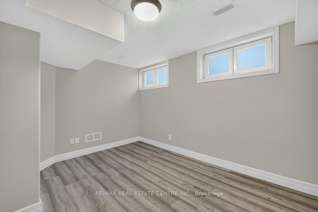 Photo 41 of 236 Neilson Avenue, Waterloo, Downtown Waterloo — HOMEH