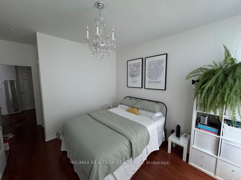 Photo 17 of Unit 714, 980 Yonge Street, Toronto, The Annex — HOMEH