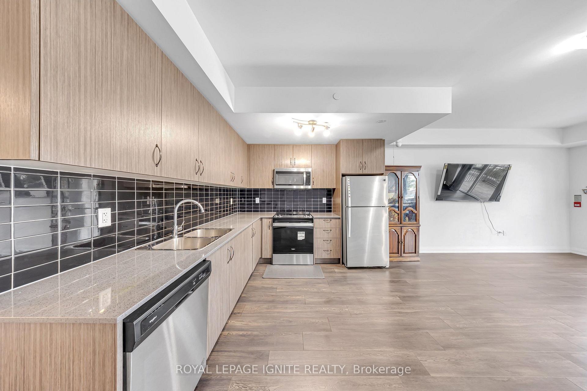 Photo 7 of Unit 152, 65 Attmar Drive, Brampton, Bram East — HOMEH