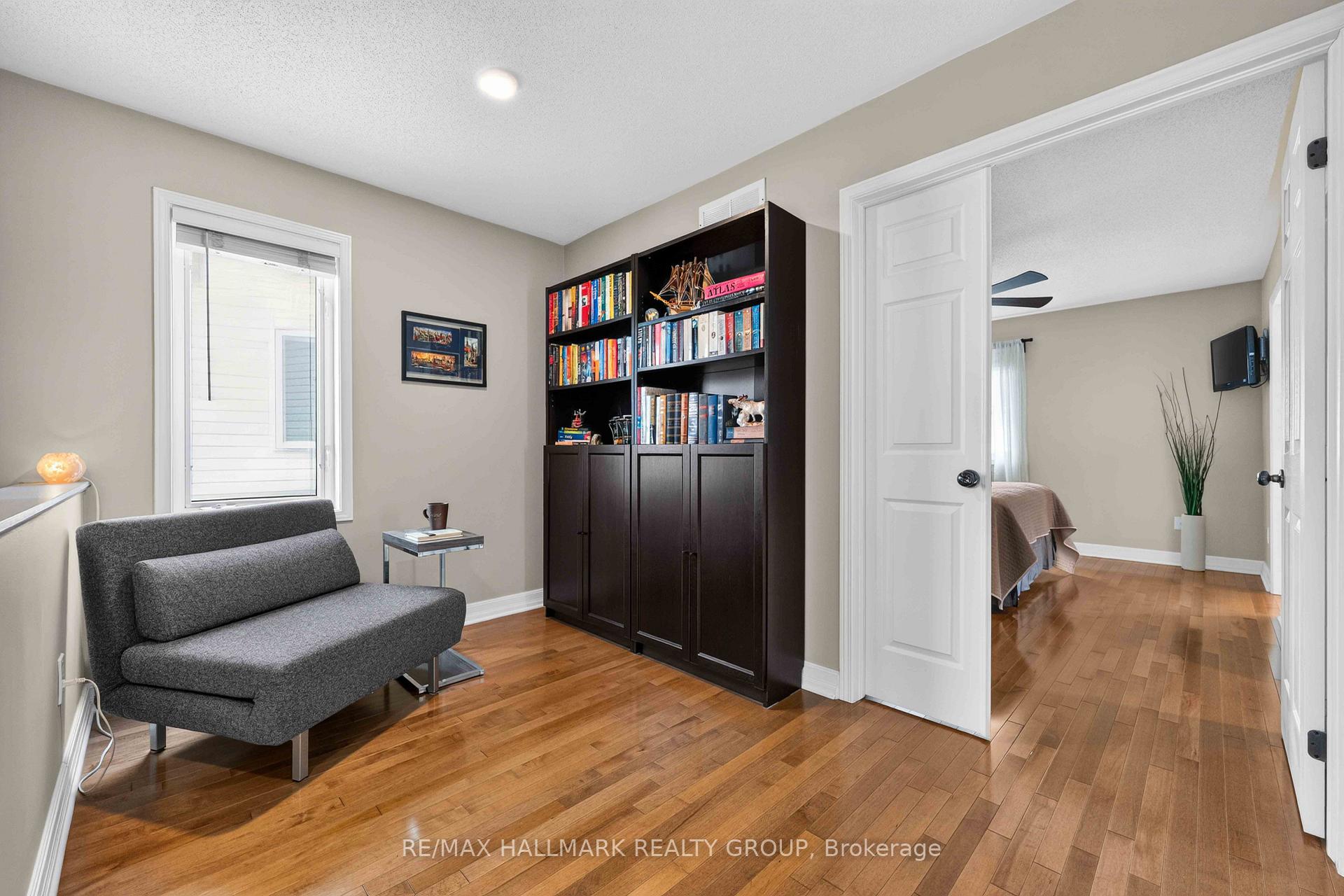 Photo 16 of 35 Coleridge Street, Ottawa, Central Park — HOMEH