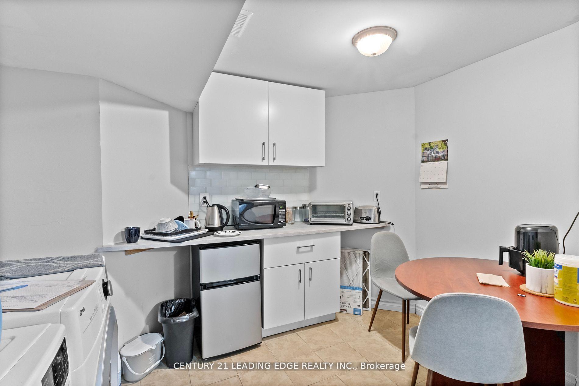 Photo 36 of 1 Delight Way, Whitby, Brooklin — HOMEH