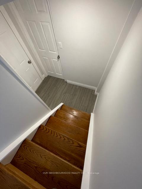 Photo 3 of Unit B, 437 Fernhill Boulevard, Oshawa, McLaughlin — HOMEH
