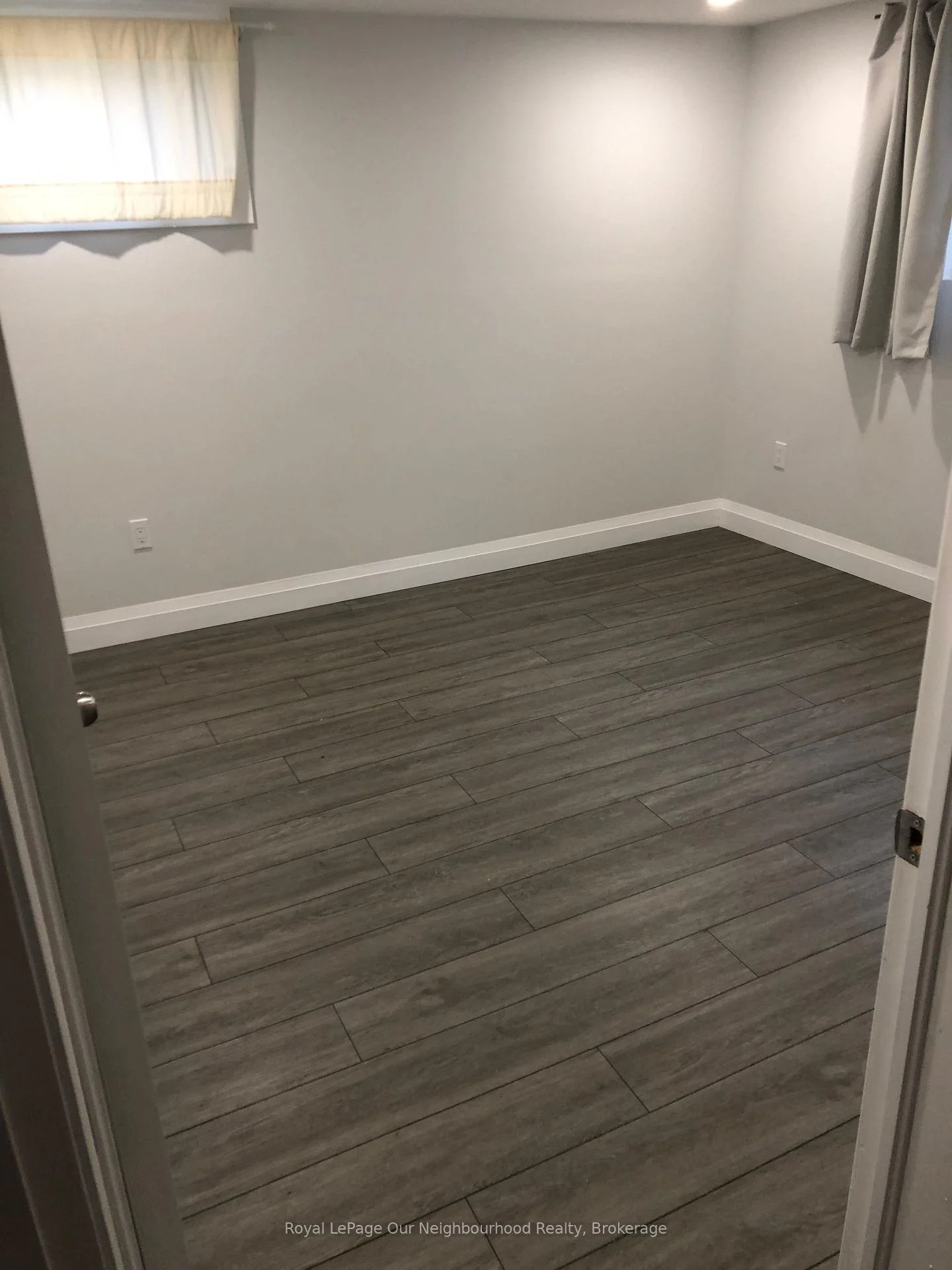 Photo 16 of Unit B, 437 Fernhill Boulevard, Oshawa, McLaughlin — HOMEH