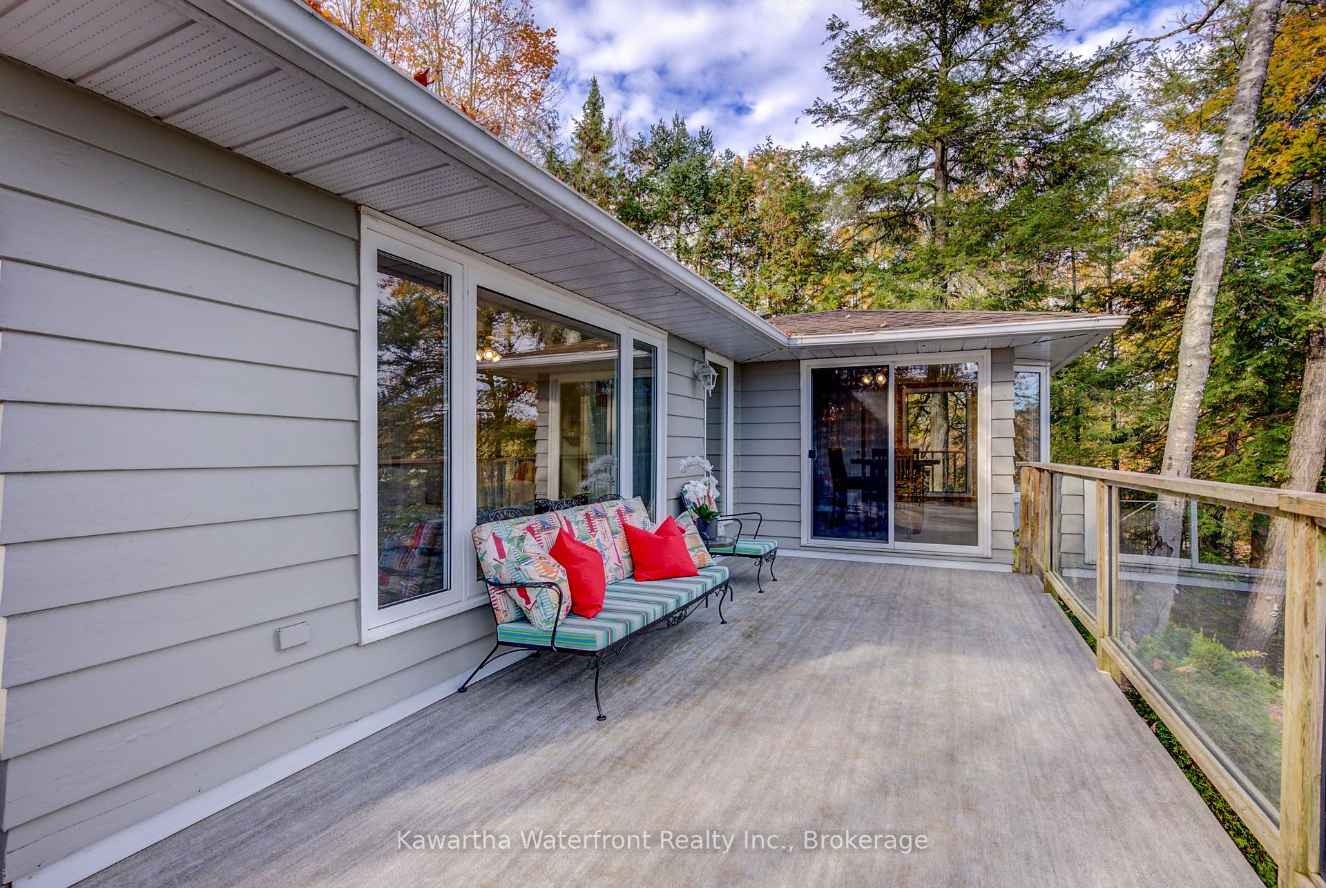 Photo 20 of 89 Shadow Lake 2 Road, Kawartha Lakes, Laxton/Digby/Longford — HOMEH