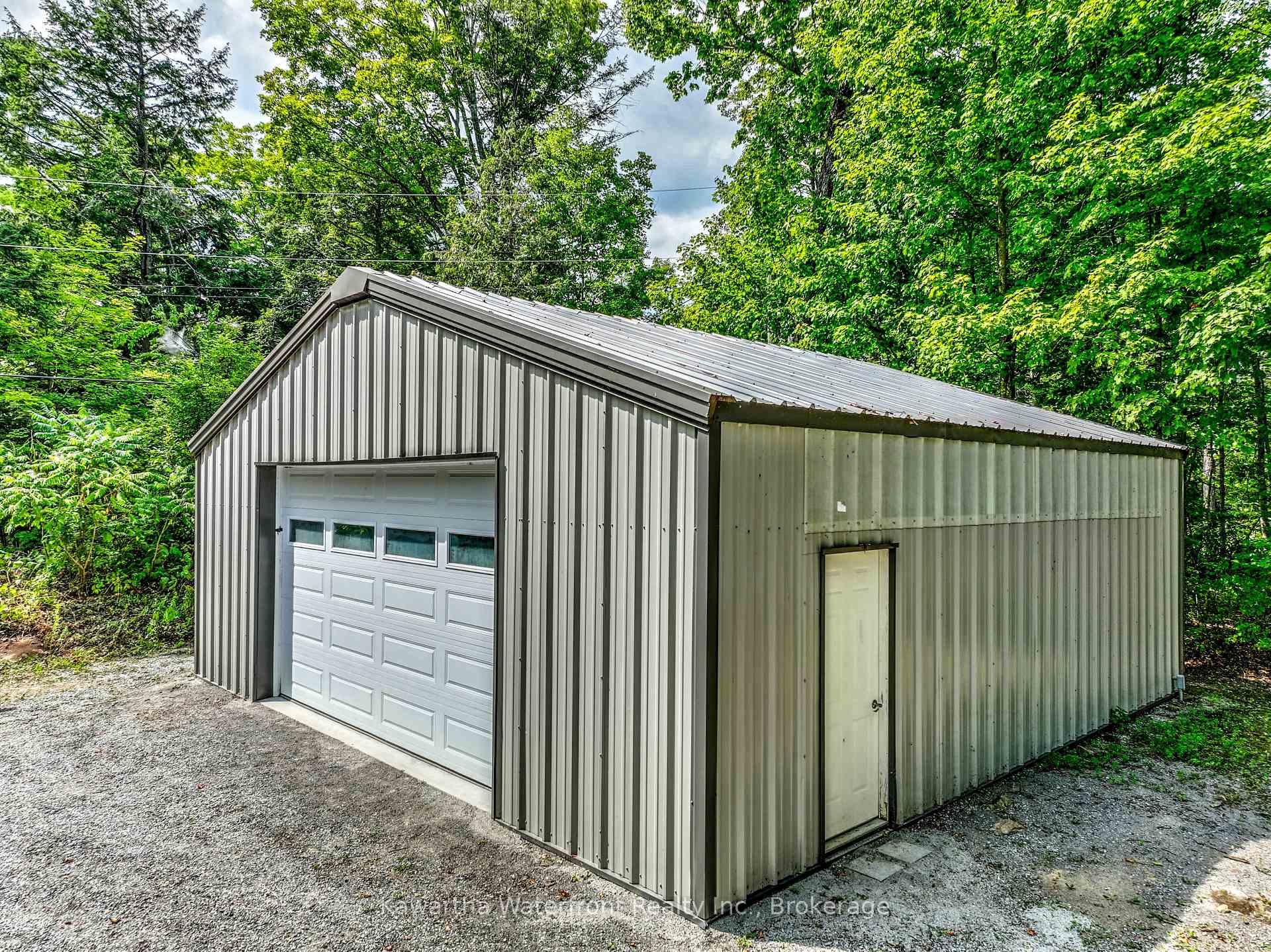 Photo 25 of 89 Shadow Lake 2 Road, Kawartha Lakes, Laxton/Digby/Longford — HOMEH