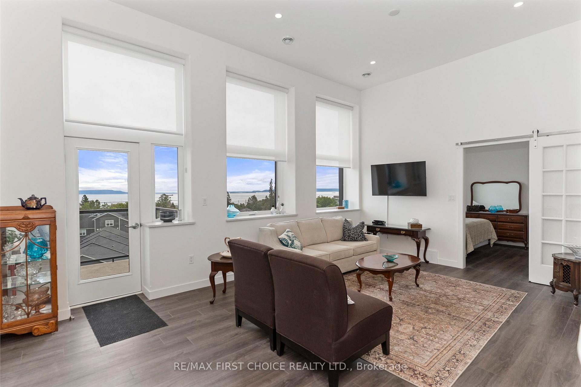 Photo 17 of Unit 3404, 96 High Street, Thunder Bay, College Heights — HOMEH