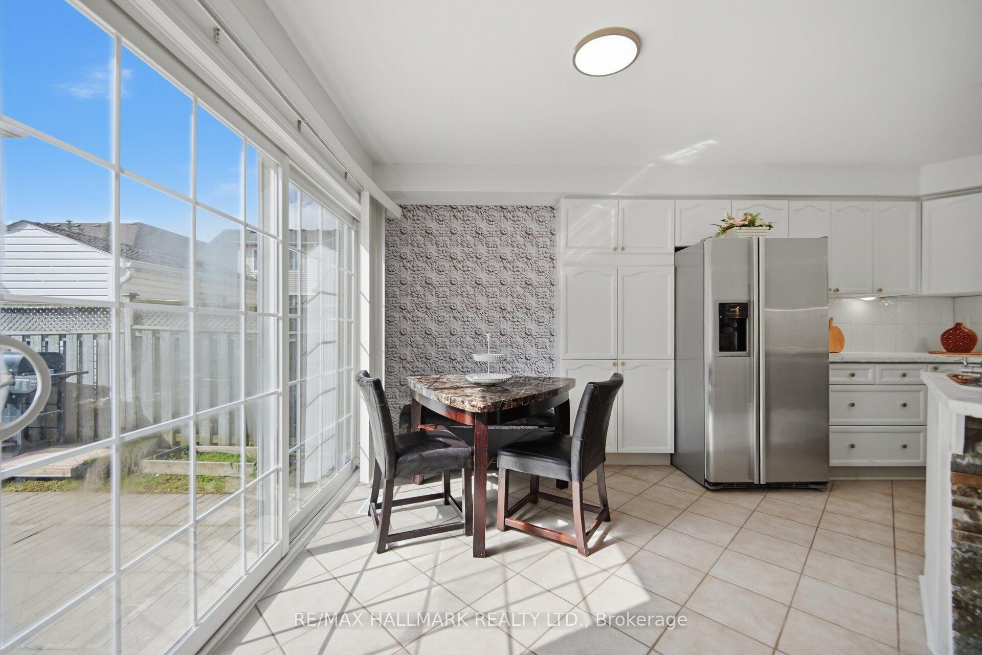 Photo 7 of 641 Marley Crescent, Milton, Beaty — HOMEH