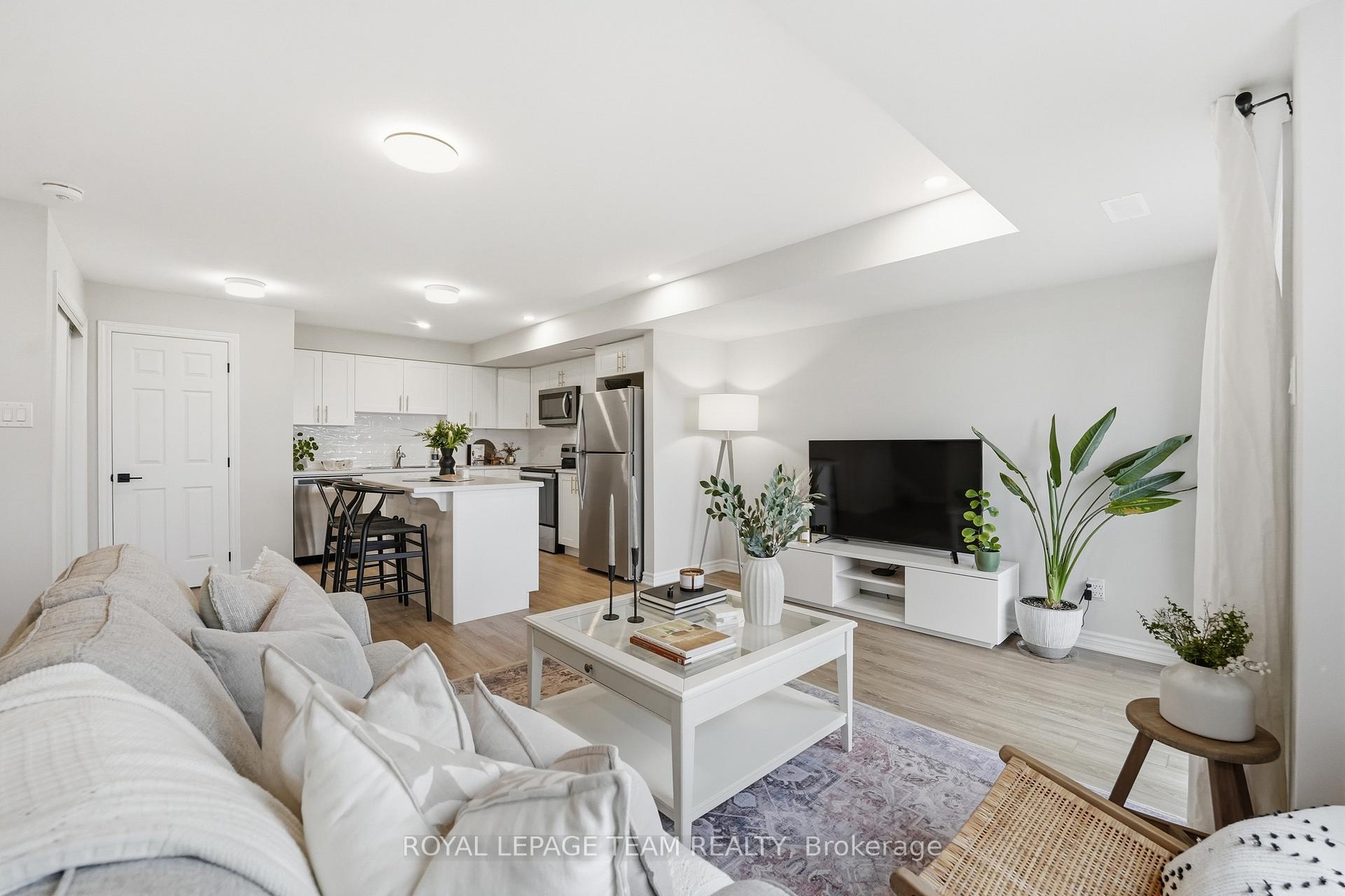 Photo 12 of 718 Lapland Private, Ottawa, Kanata - Emerald Meadows/Trailwest — HOMEH