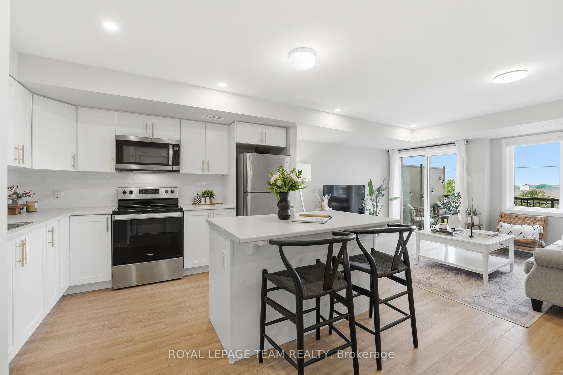 Photo 15 of 718 Lapland Private, Ottawa, Kanata - Emerald Meadows/Trailwest — HOMEH