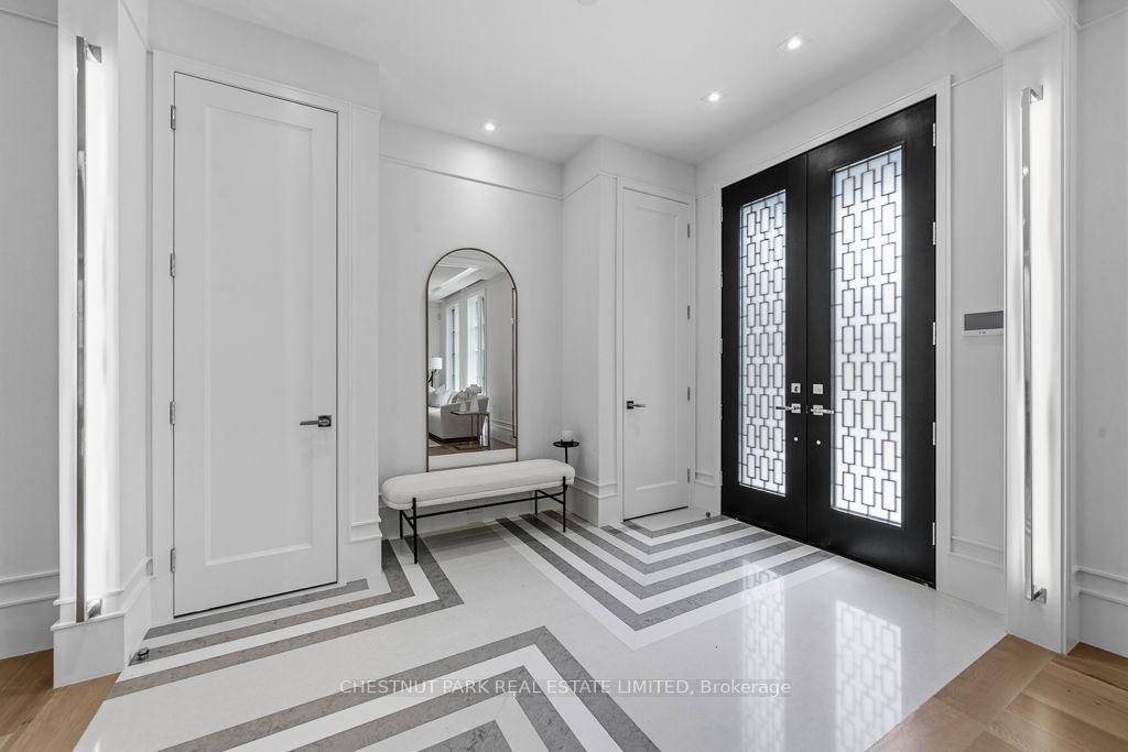 Photo 2 of 258 Cortleigh Boulevard, Toronto, Lawrence Park South — HOMEH