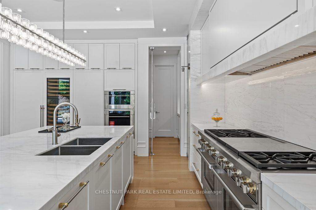 Photo 9 of 258 Cortleigh Boulevard, Toronto, Lawrence Park South — HOMEH