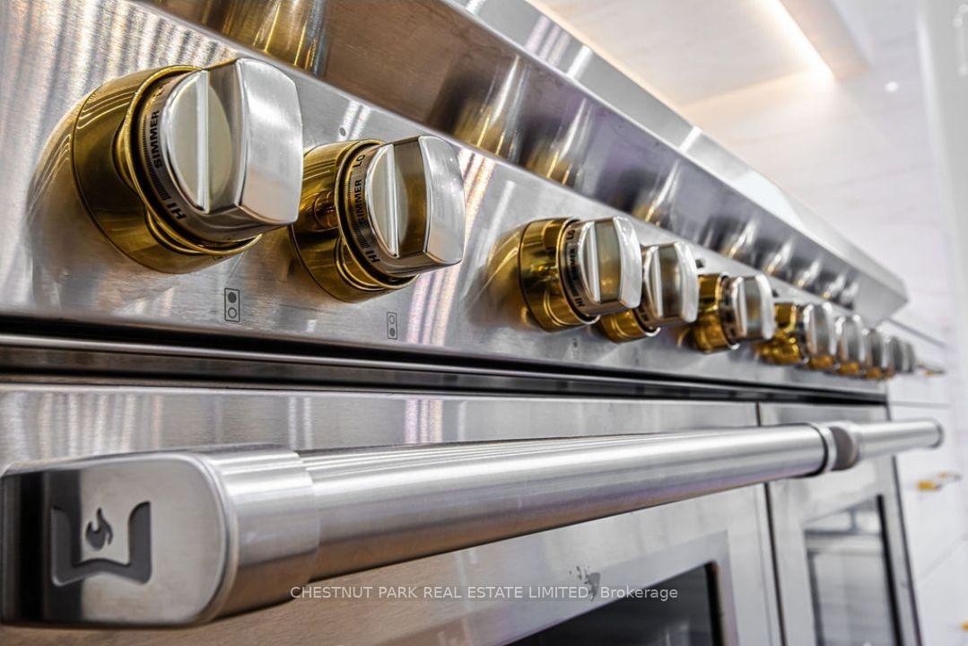 Photo 10 of 258 Cortleigh Boulevard, Toronto, Lawrence Park South — HOMEH