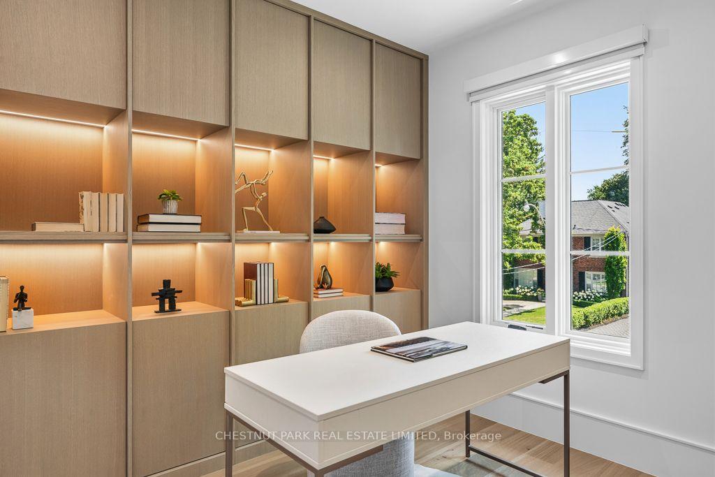 Photo 20 of 258 Cortleigh Boulevard, Toronto, Lawrence Park South — HOMEH
