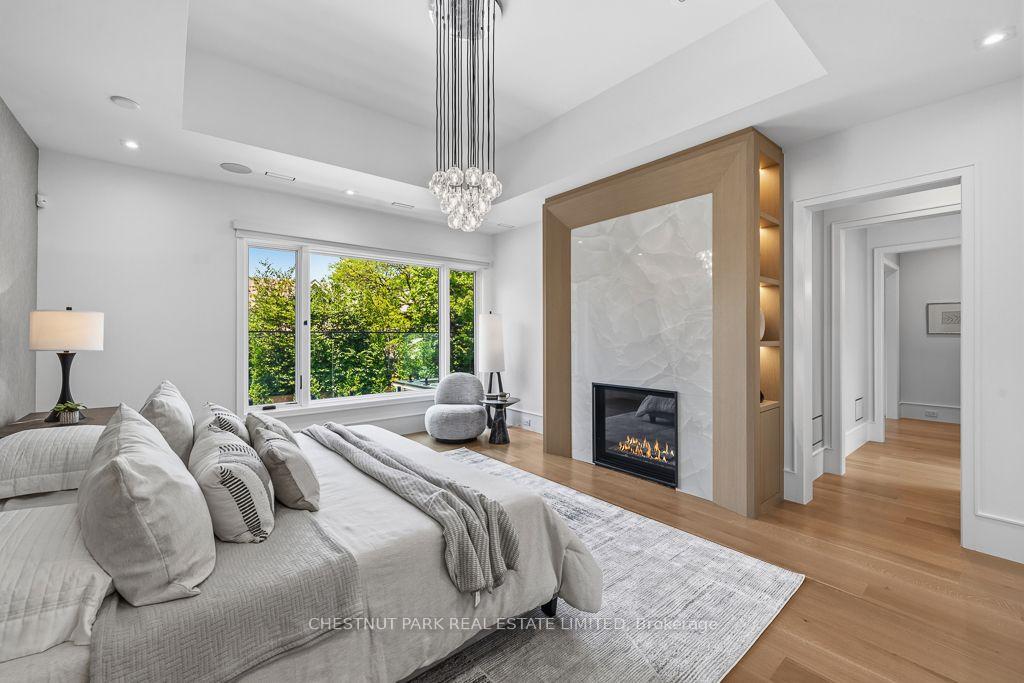 Photo 23 of 258 Cortleigh Boulevard, Toronto, Lawrence Park South — HOMEH