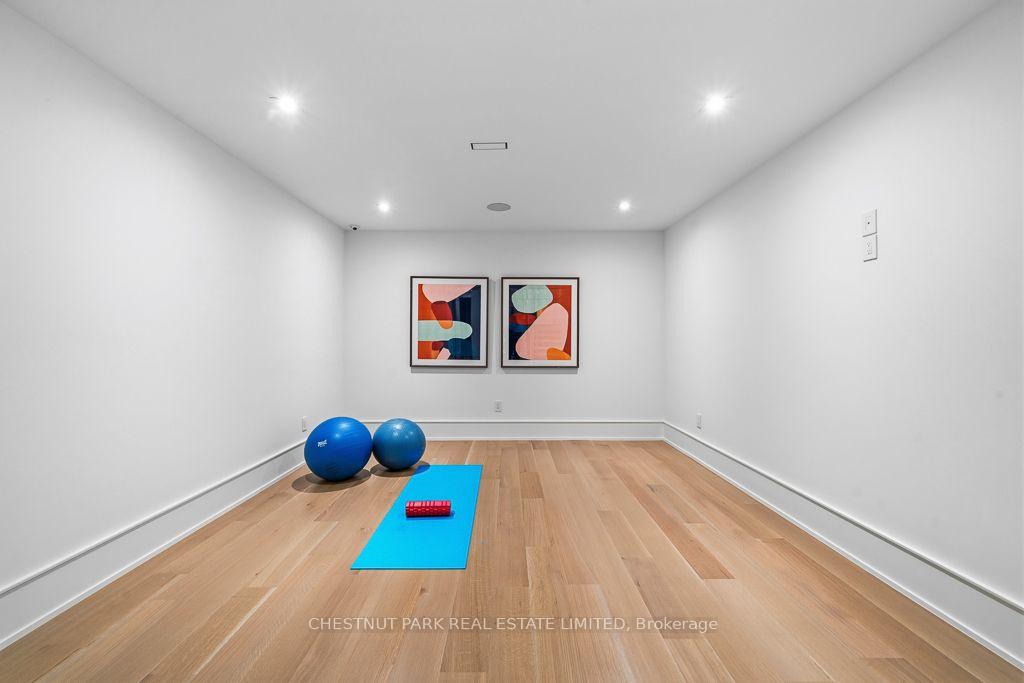 Photo 33 of 258 Cortleigh Boulevard, Toronto, Lawrence Park South — HOMEH