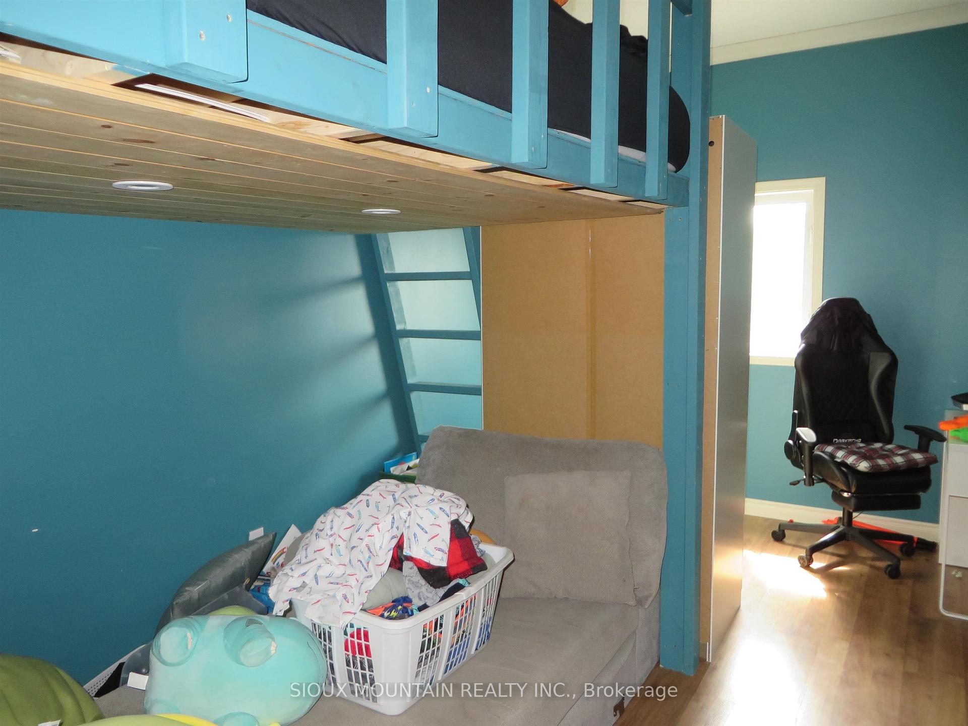 Photo 11 of 1 First Street, Sioux Lookout — HOMEH