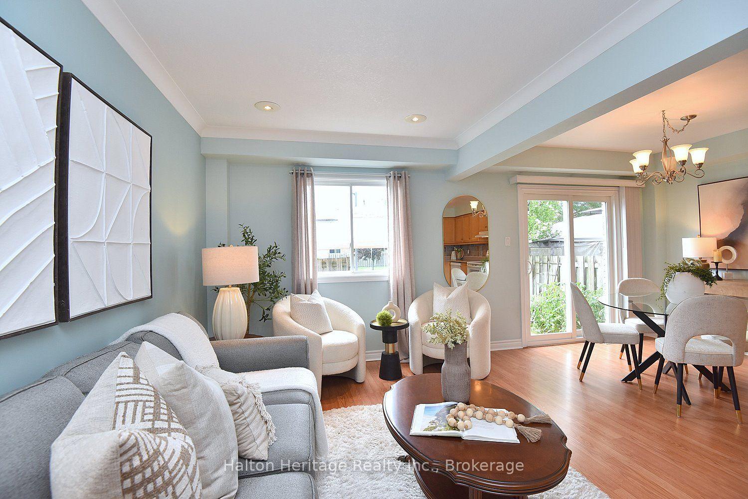 Photo 9 of Unit 18, 12 Whitedeer Road, Hamilton, Stoney Creek Mountain — HOMEH