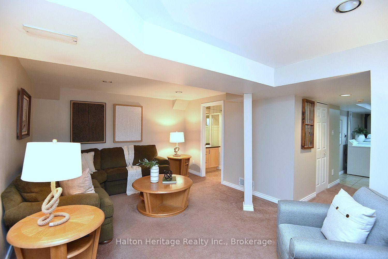 Photo 31 of Unit 18, 12 Whitedeer Road, Hamilton, Stoney Creek Mountain — HOMEH