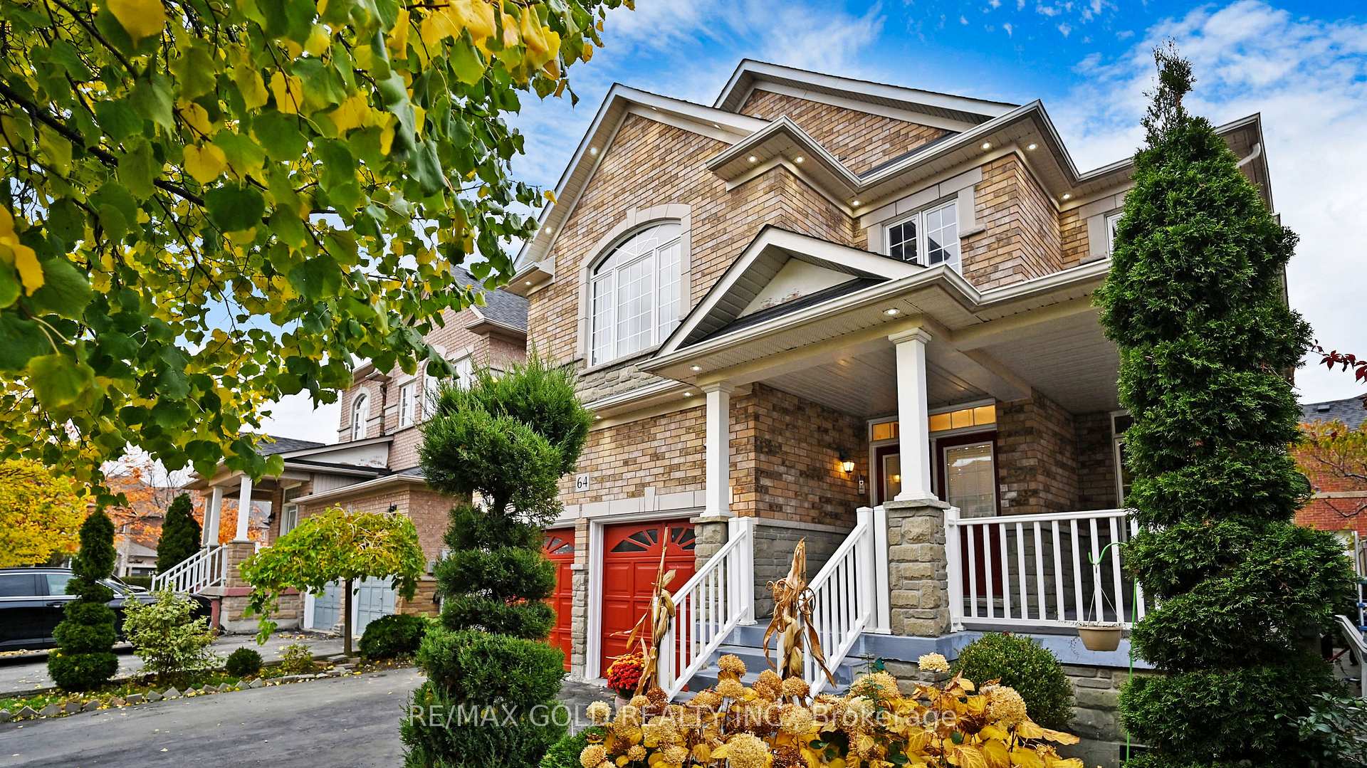 Photo 2 of 64 Prue Court, Brampton, Vales of Castlemore — HOMEH