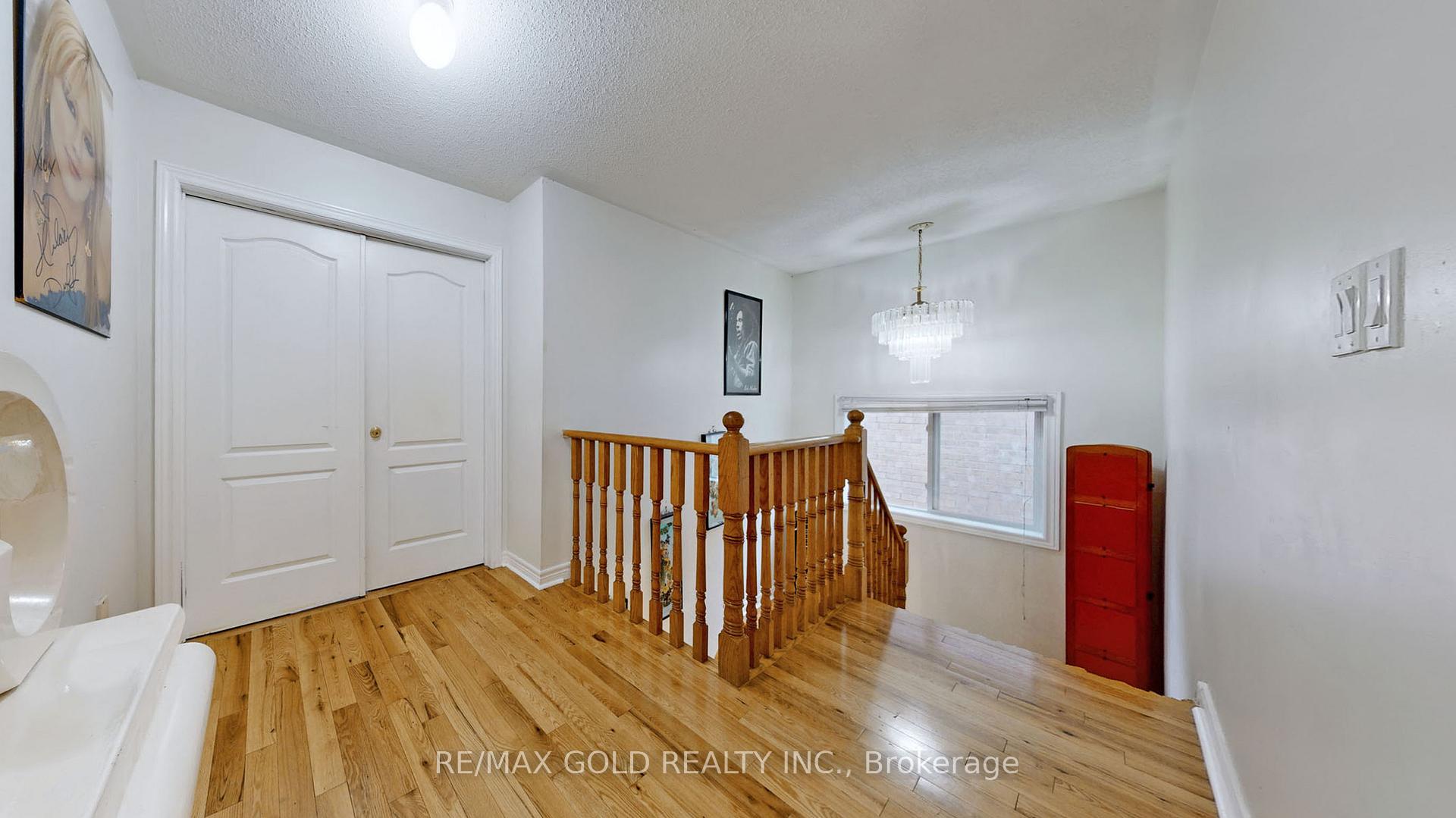 Photo 13 of 64 Prue Court, Brampton, Vales of Castlemore — HOMEH