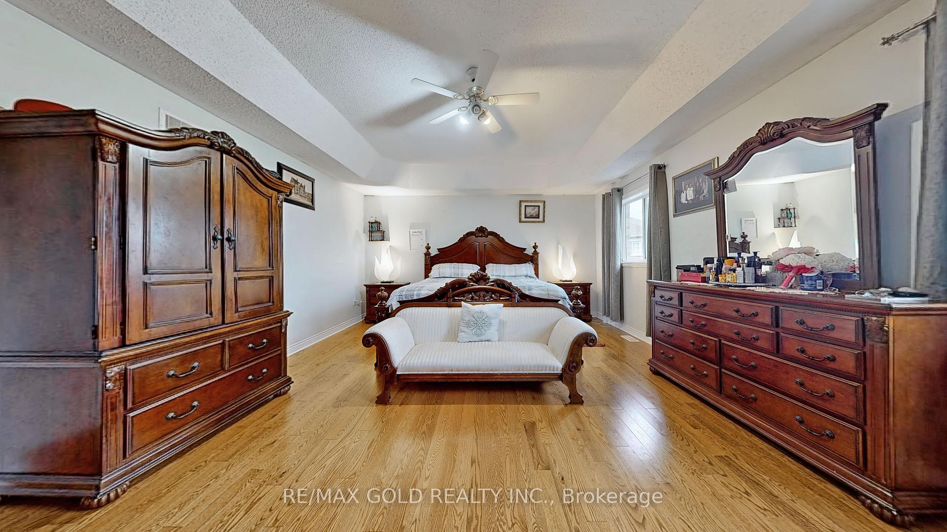 Photo 15 of 64 Prue Court, Brampton, Vales of Castlemore — HOMEH