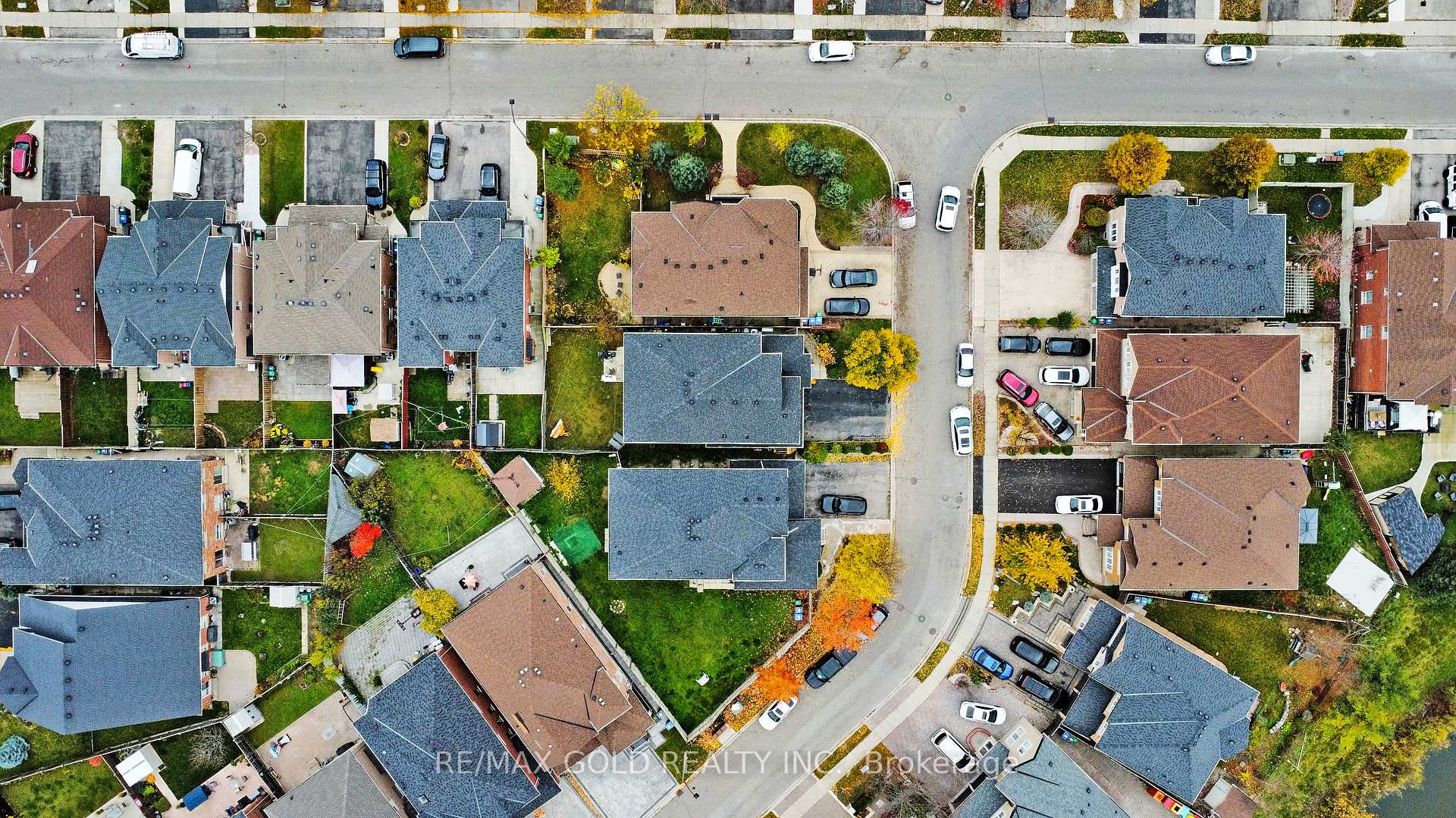 Photo 35 of 64 Prue Court, Brampton, Vales of Castlemore — HOMEH