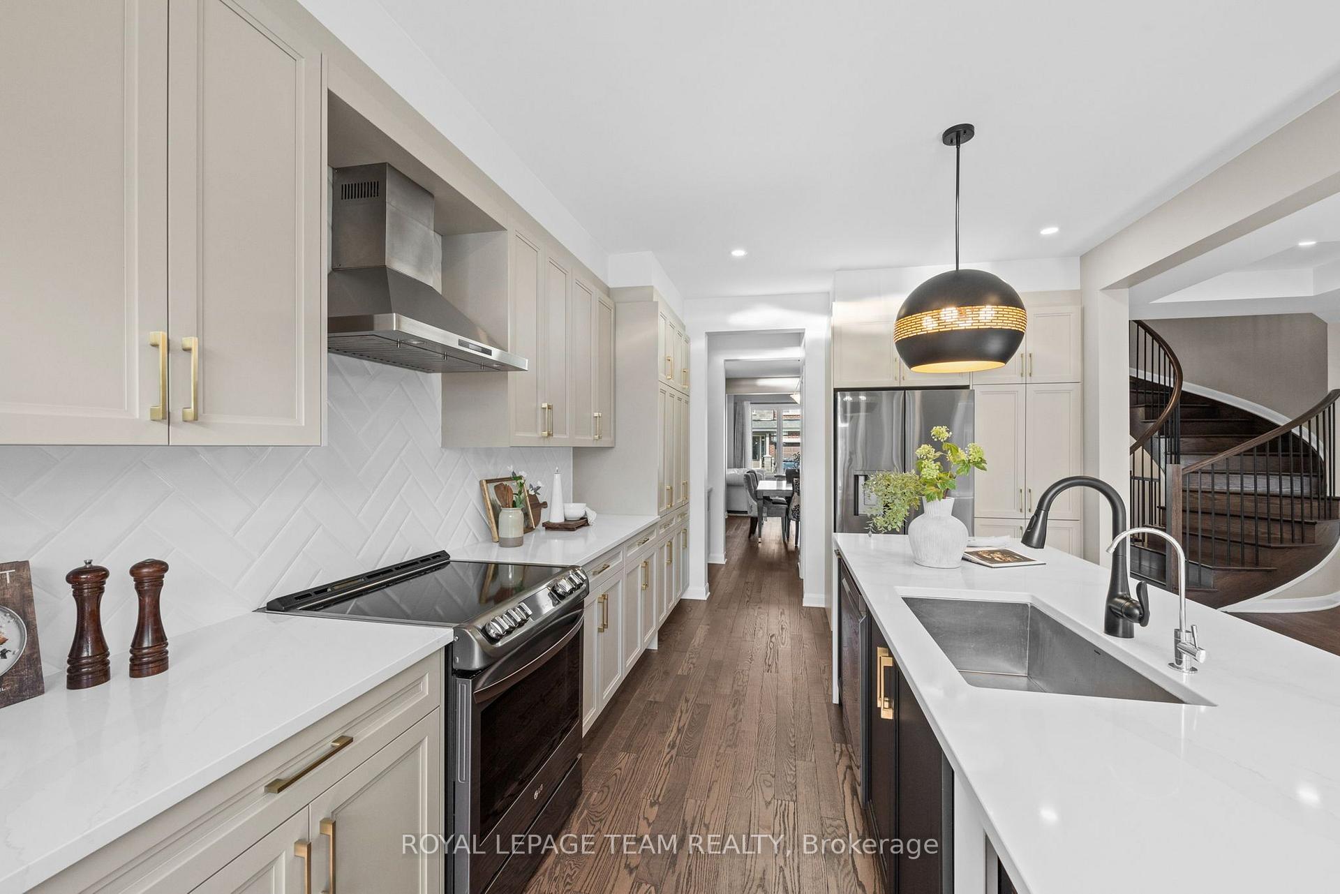 Photo 17 of 760 Shoal Street, Ottawa, Mahogany Community — HOMEH