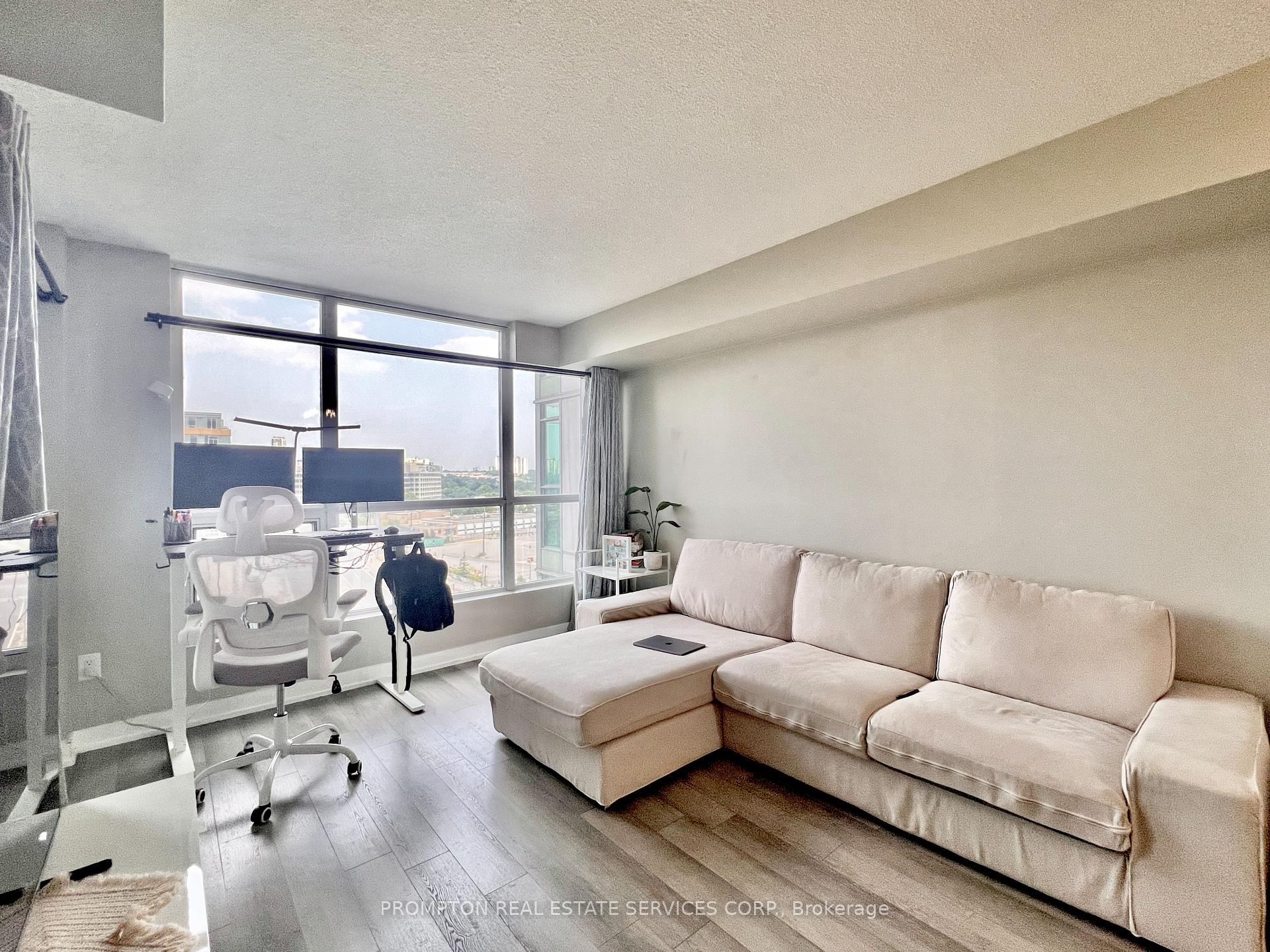Photo 4 of Unit 710, 29 Singer Court, North York, Bayview Village — HOMEH