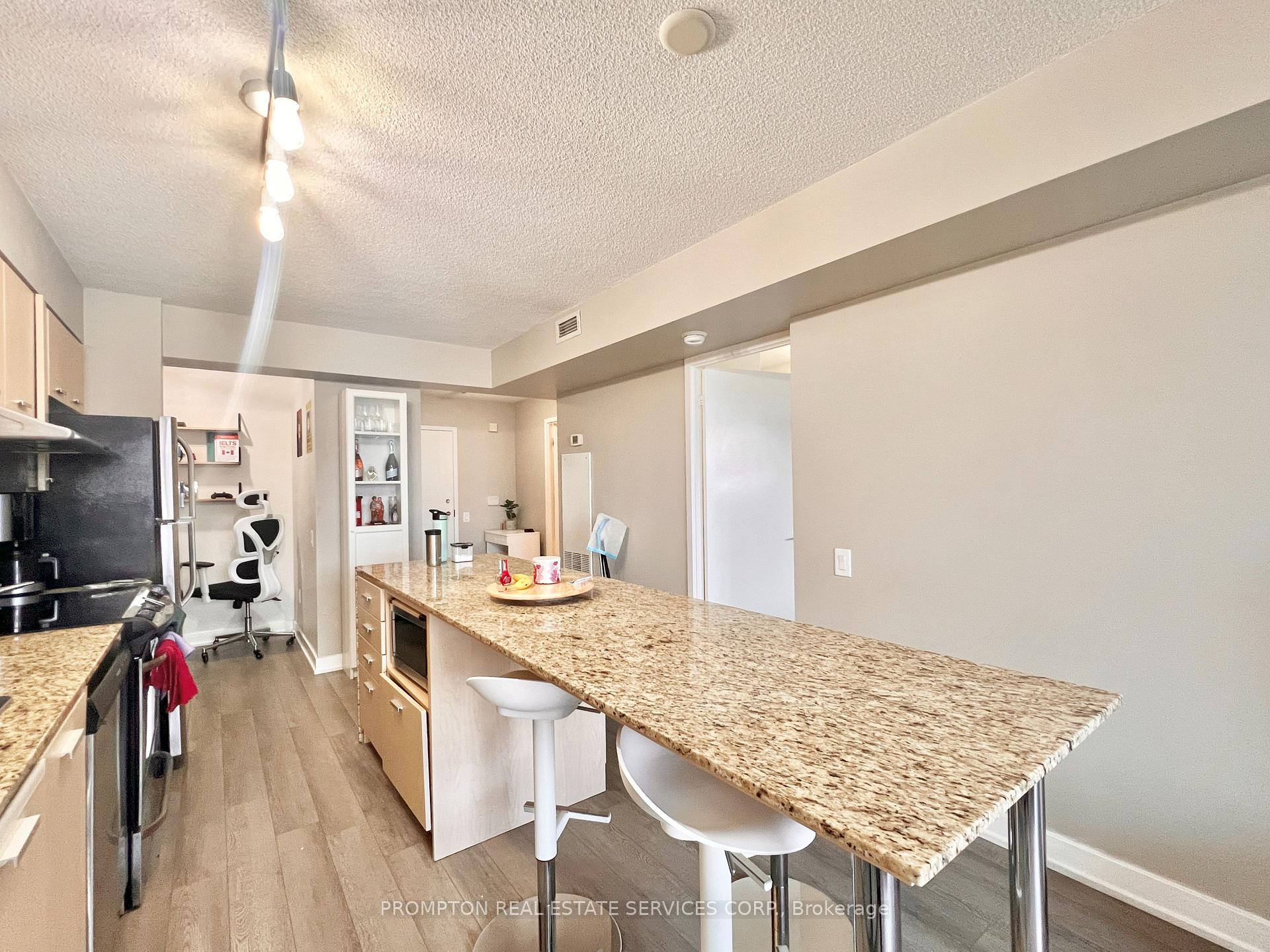 Photo 10 of Unit 710, 29 Singer Court, North York, Bayview Village — HOMEH