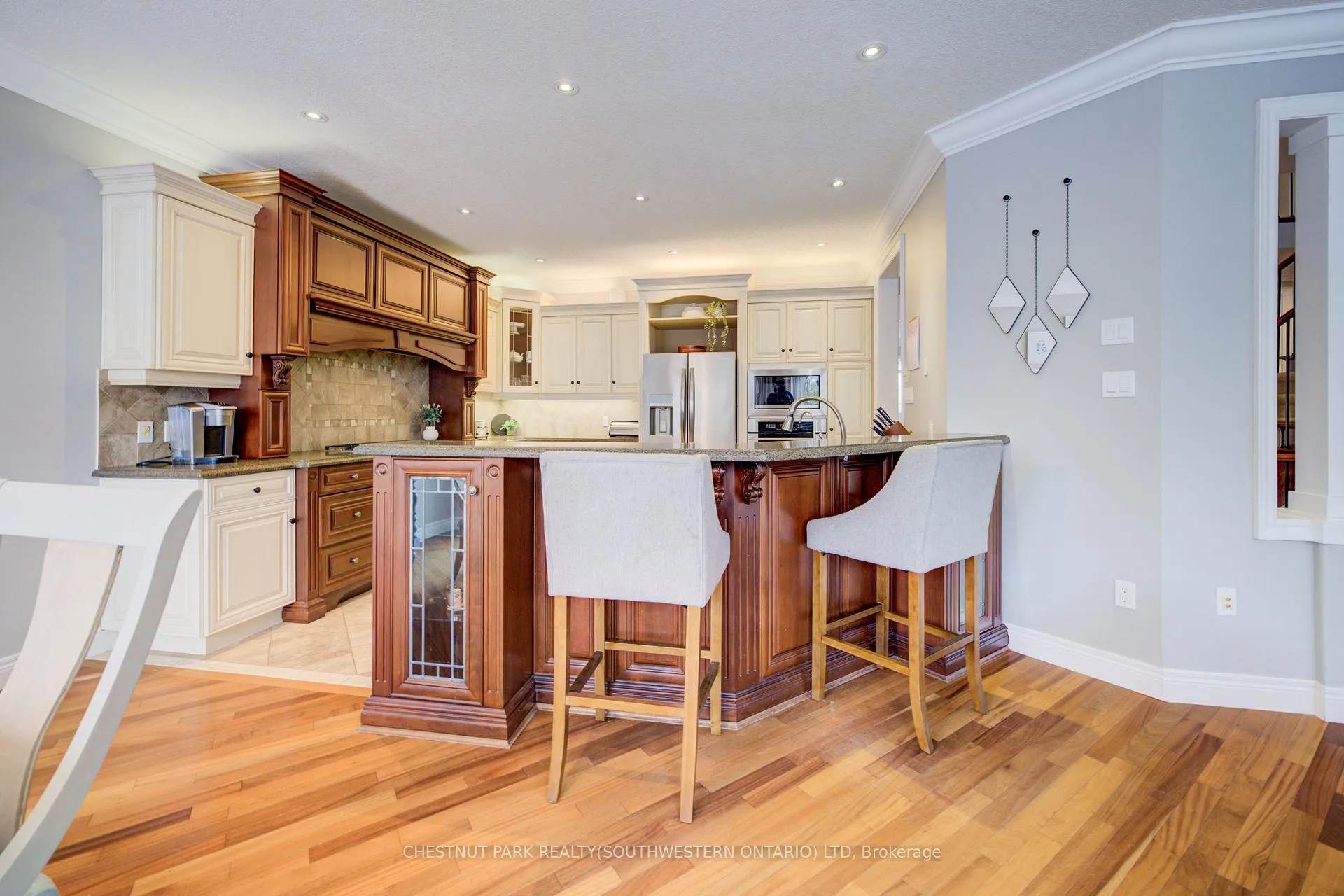 Photo 9 of 11 Tremaine Drive, Kitchener, Grand River South — HOMEH