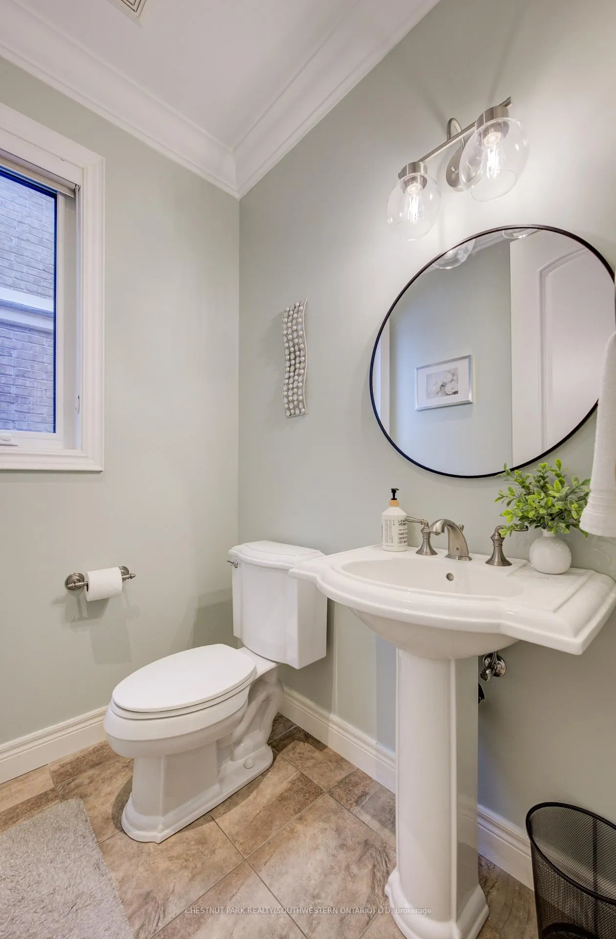 Photo 19 of 11 Tremaine Drive, Kitchener, Grand River South — HOMEH