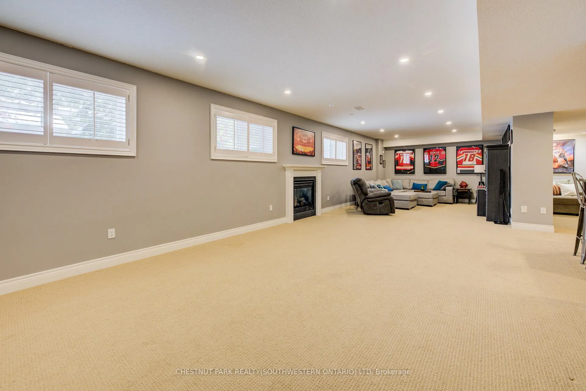 Photo 34 of 11 Tremaine Drive, Kitchener, Grand River South — HOMEH