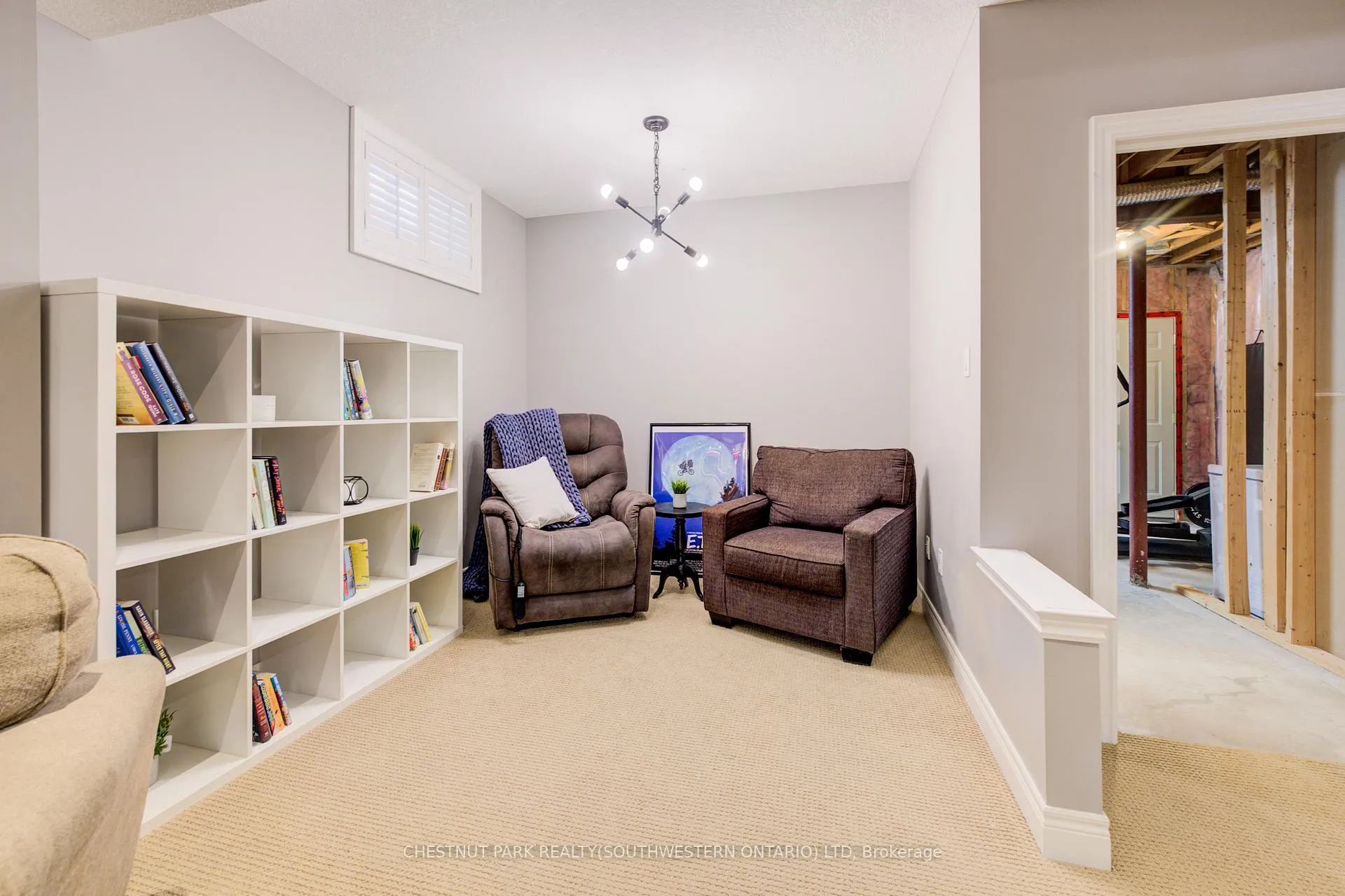 Photo 37 of 11 Tremaine Drive, Kitchener, Grand River South — HOMEH