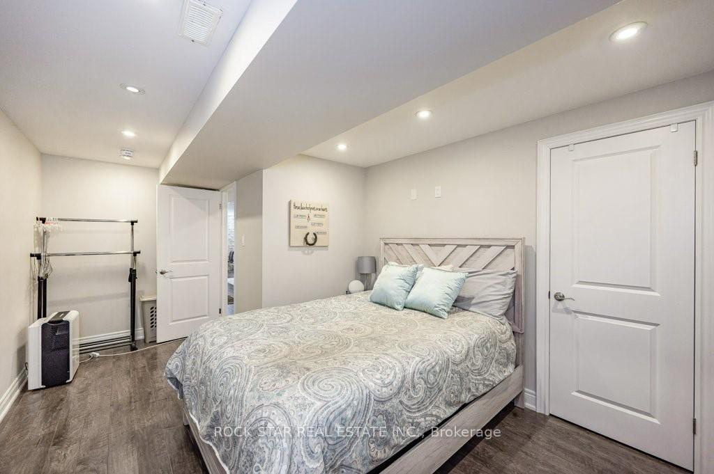 Photo 4 of 11 Aterno Drive, Hamilton, Mountview — HOMEH